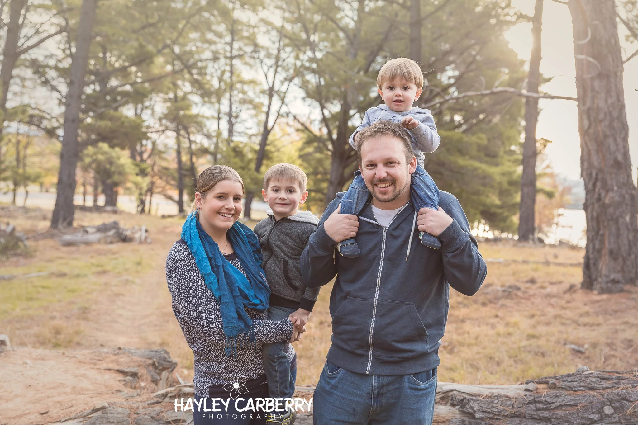 CanberraFamilyNewbornBabyPortraitChildrenPhotographer2811of1529_WEB.jpg