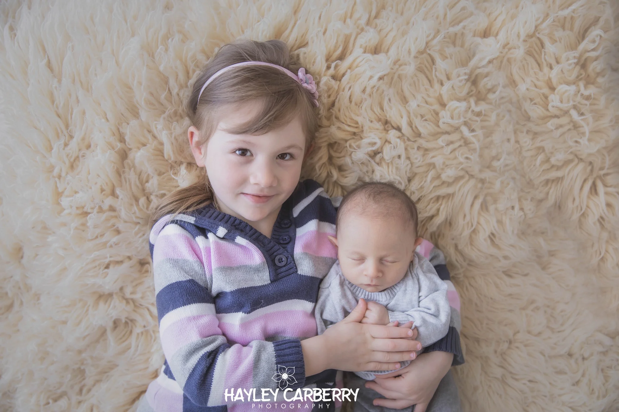 NewbornCanberraFamilyBabyPortraitChildrenPhotographer281of1929_WEB.jpg