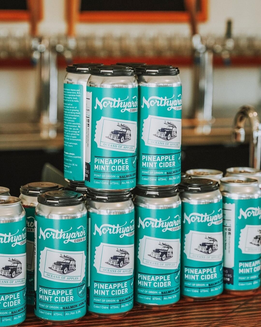 Northyards Cider Co. has done it again with their Pineapple Mint Cider! 🍍🍃

The perfect drink for a hot summer day, this cider is infused with pineapple and fresh mint leaves to give it a refreshingly sweet taste. The mint provides the cider with a