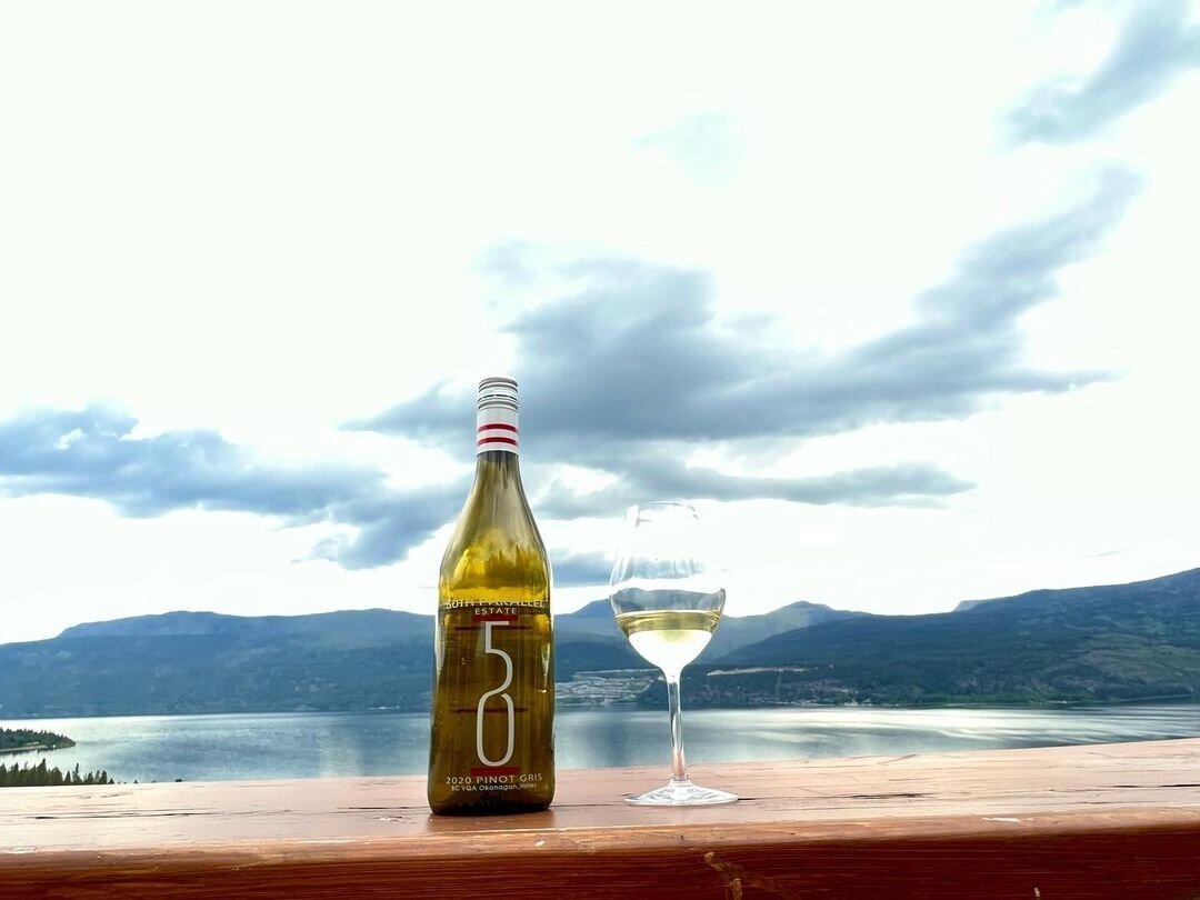 50th Parallel Pinot Gris

One of Canada's most internationally awarded wines, the 2020 release has already claimed a Gold Medal at the 2021 Wine Align Awards! 🏅

This rich and opulent Pinot Gris exhibits flavours and aromas of pineapple, pears, fres