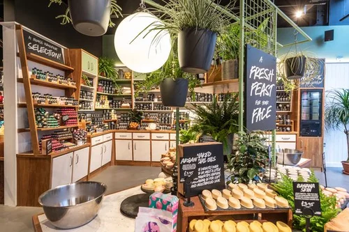 Lush Launches World's Biggest Store, Equipped with a Spa in Birmingham ...