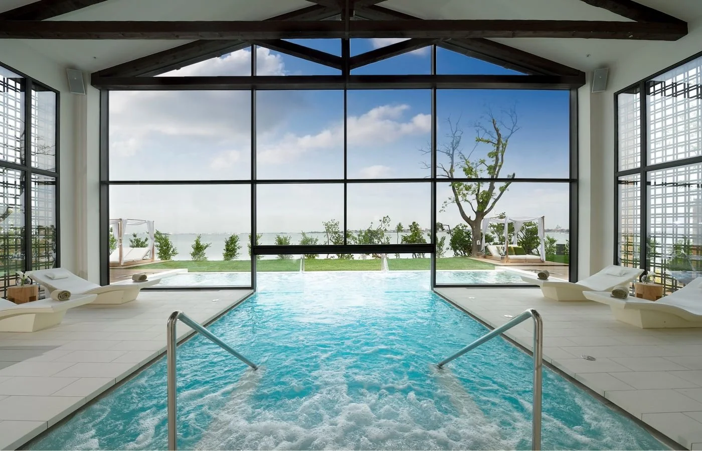 Italy Offers €200 Spa Vouchers to Every Adult