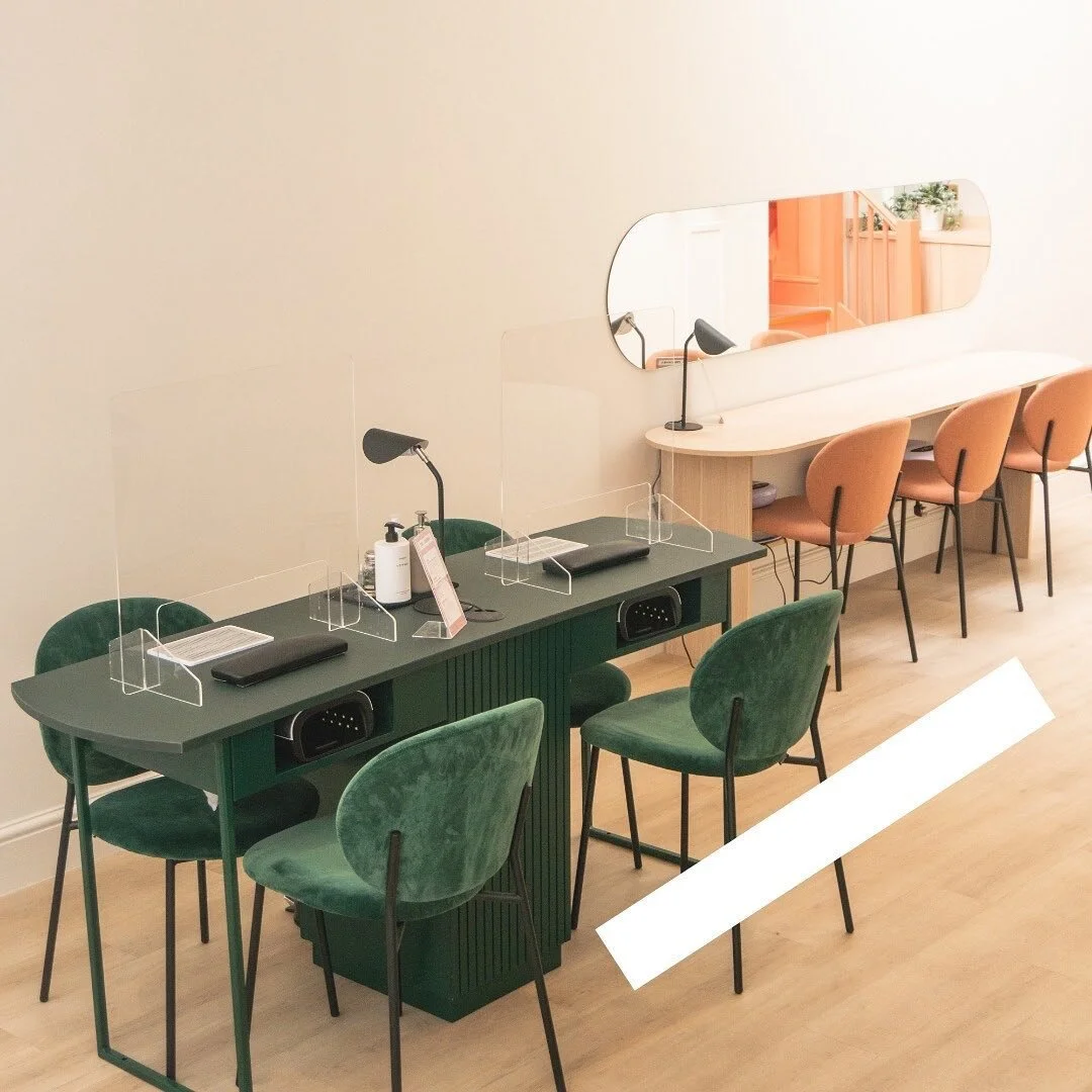 The colour schemes at @presalons is absolutely divine - definitely salon goals! 😍

Tags 🏷️ 

#beautysalon #saloninterior #architecture #calligraphy #balayage #haircolor #hairdresser #nails #nailart #nail #nailsofinstagram #nailstagram #nailstyle #n
