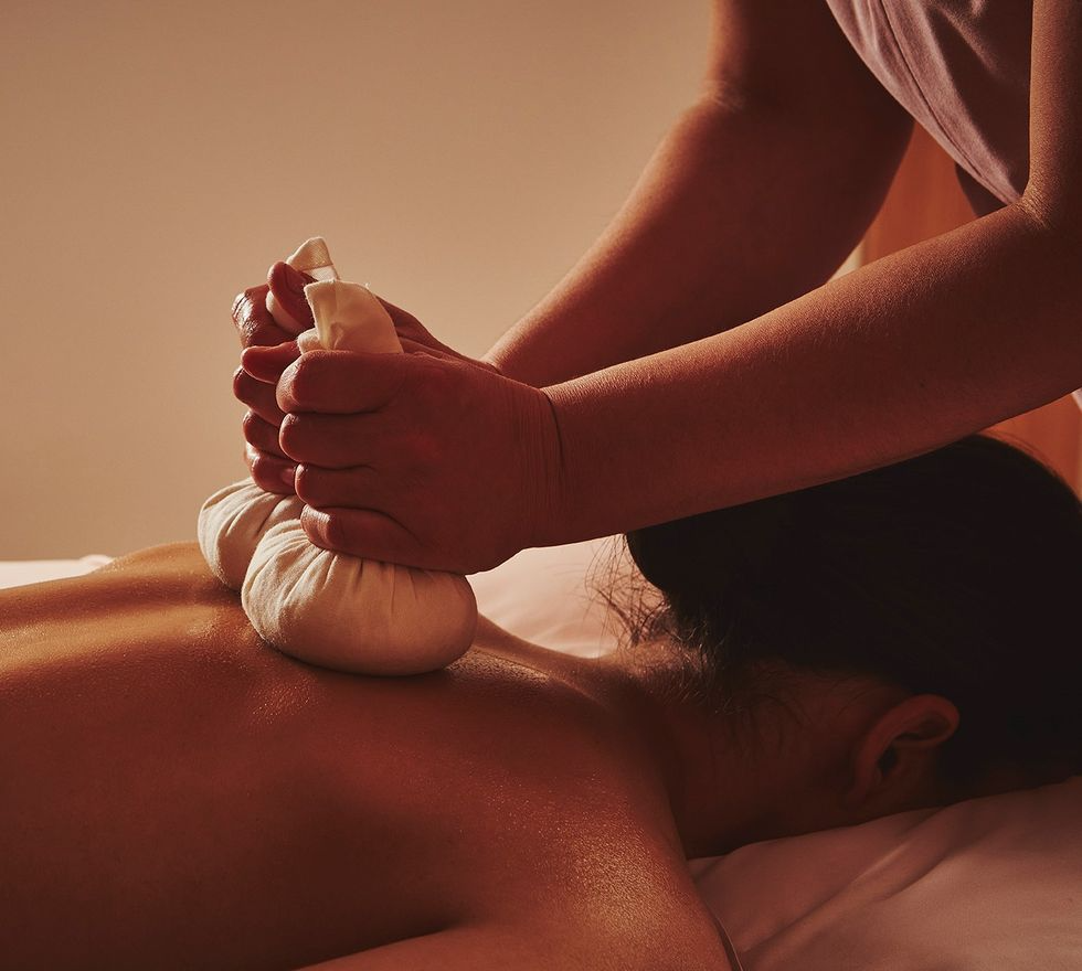 poultice-massage-01-1664185262.png