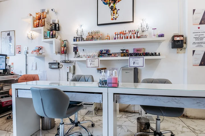 Carrigaline Beauty Salon – Chocolate Hair and Beauty Cork