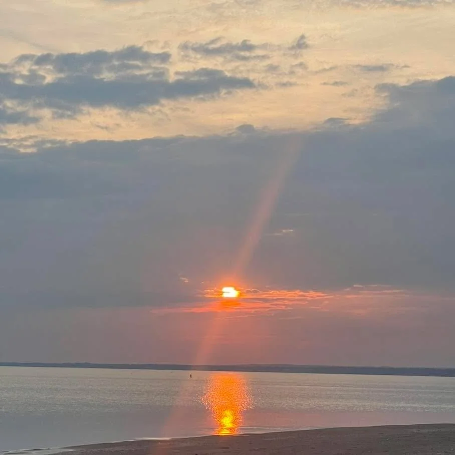 Happy Autumn Equinox!
Today the earth finds perfect balance. Day and night, equal. ⚖️

This morning I sat by Lake Erie and asked:
&ldquo;What needs balancing in my life?&rdquo;

Work and play. 
Activity and rest. 
Giving and receiving.
Holding on and