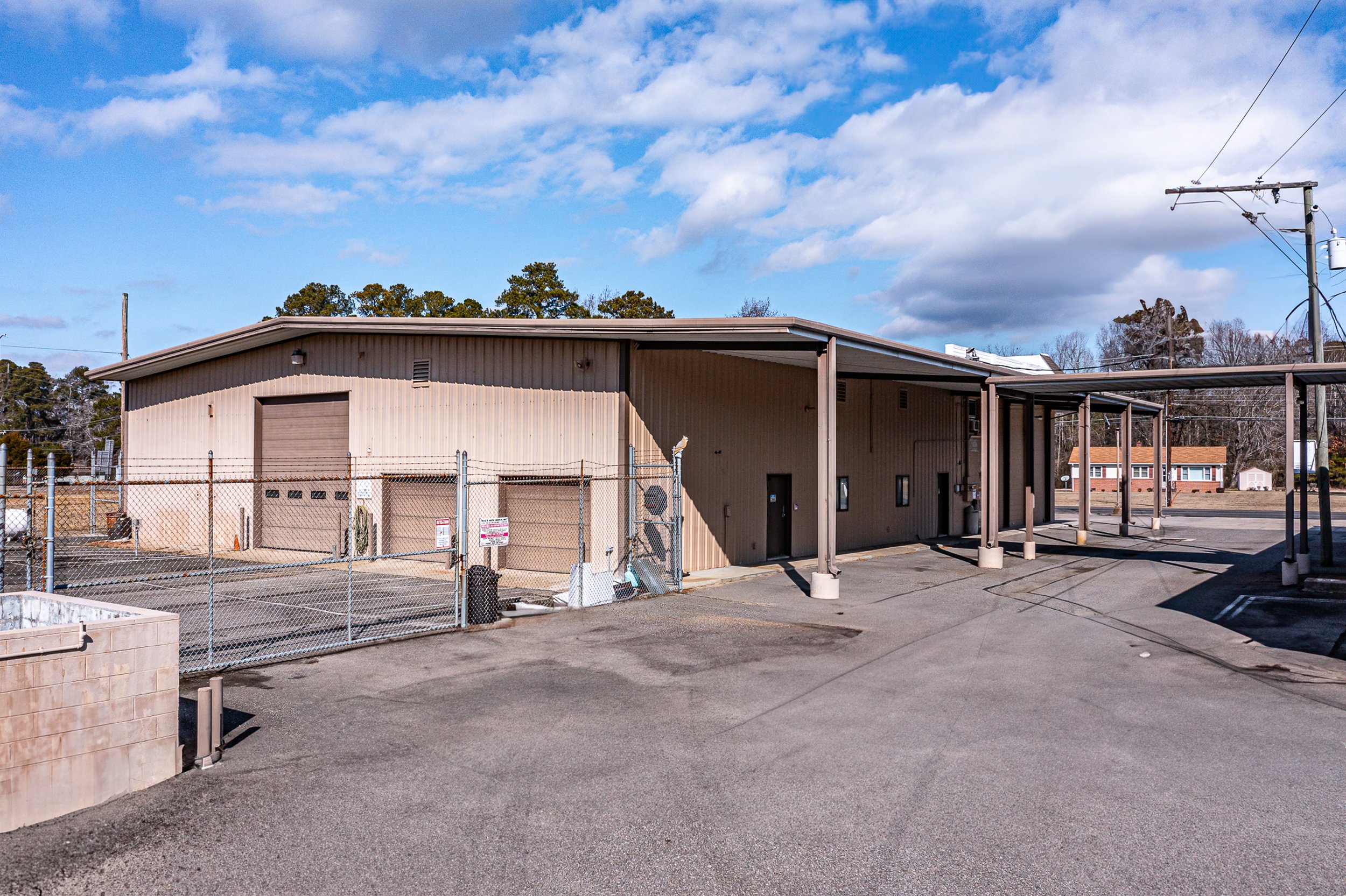 140 Chesapeake Drive - Mac's Rear.jpg