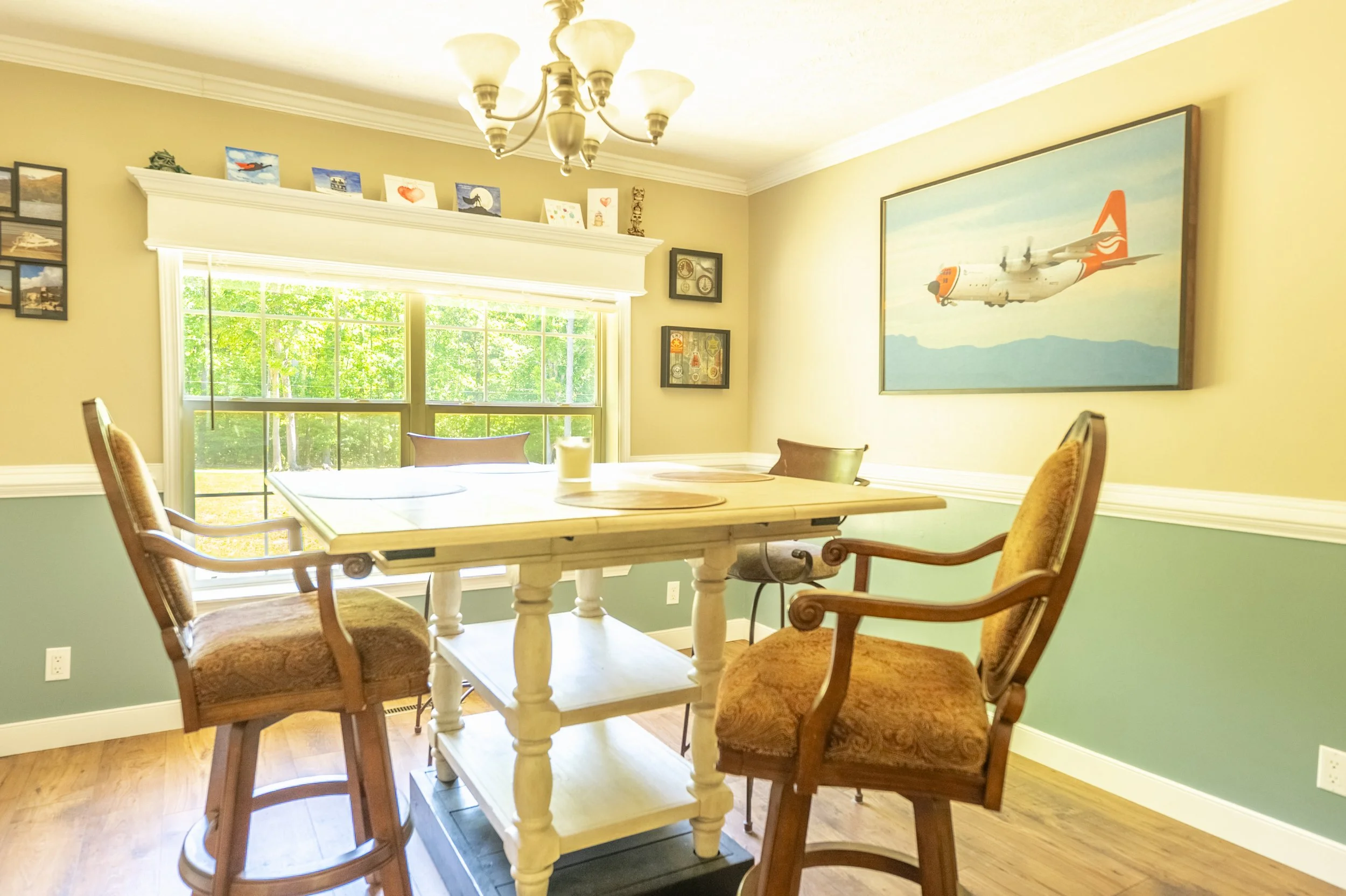 115 Edge Hill LN - Interior Dining Room 2.jpg