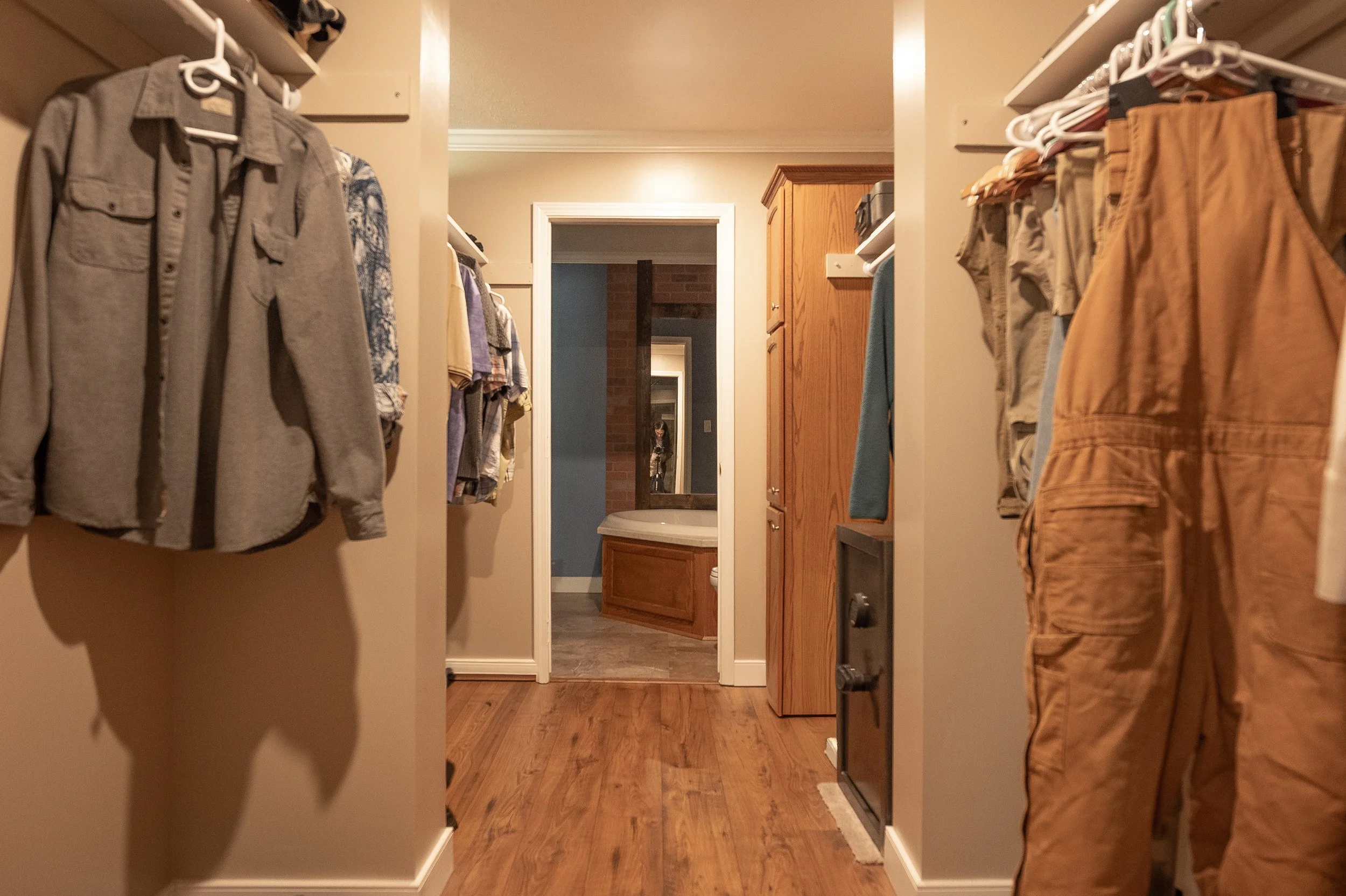 115 Edge Hill LN - Interior Primary Bedroom Closet.jpg