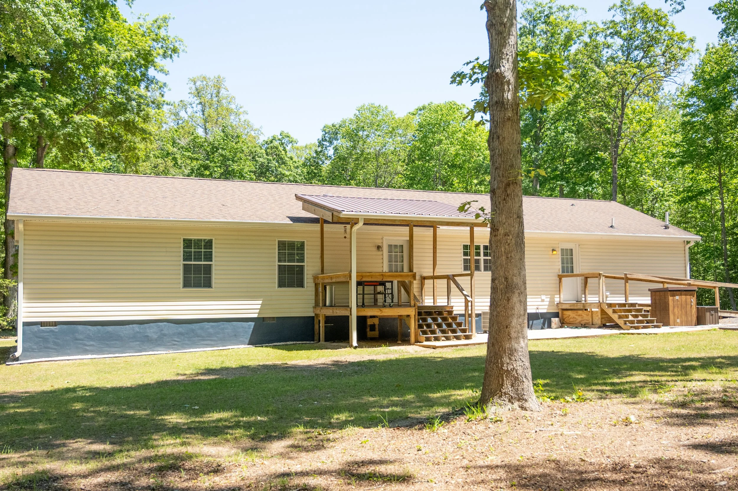 115 Edge Hill LN - Exterior Back 2.jpg