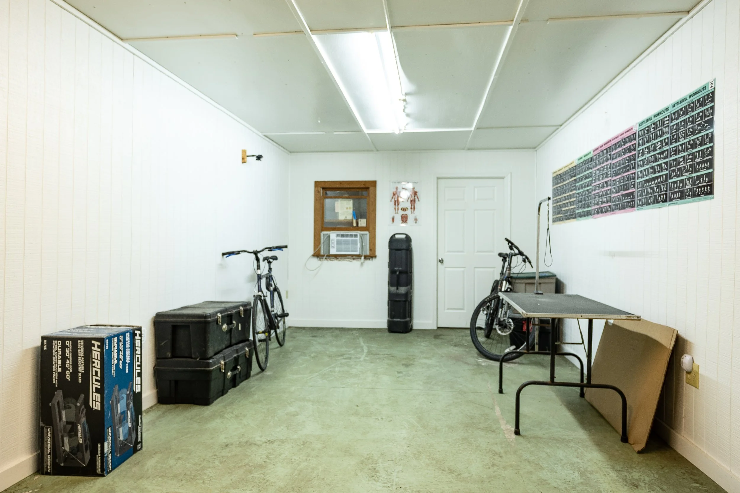 115 Edge Hill LN - Exterior Deatched Garage 5.jpg