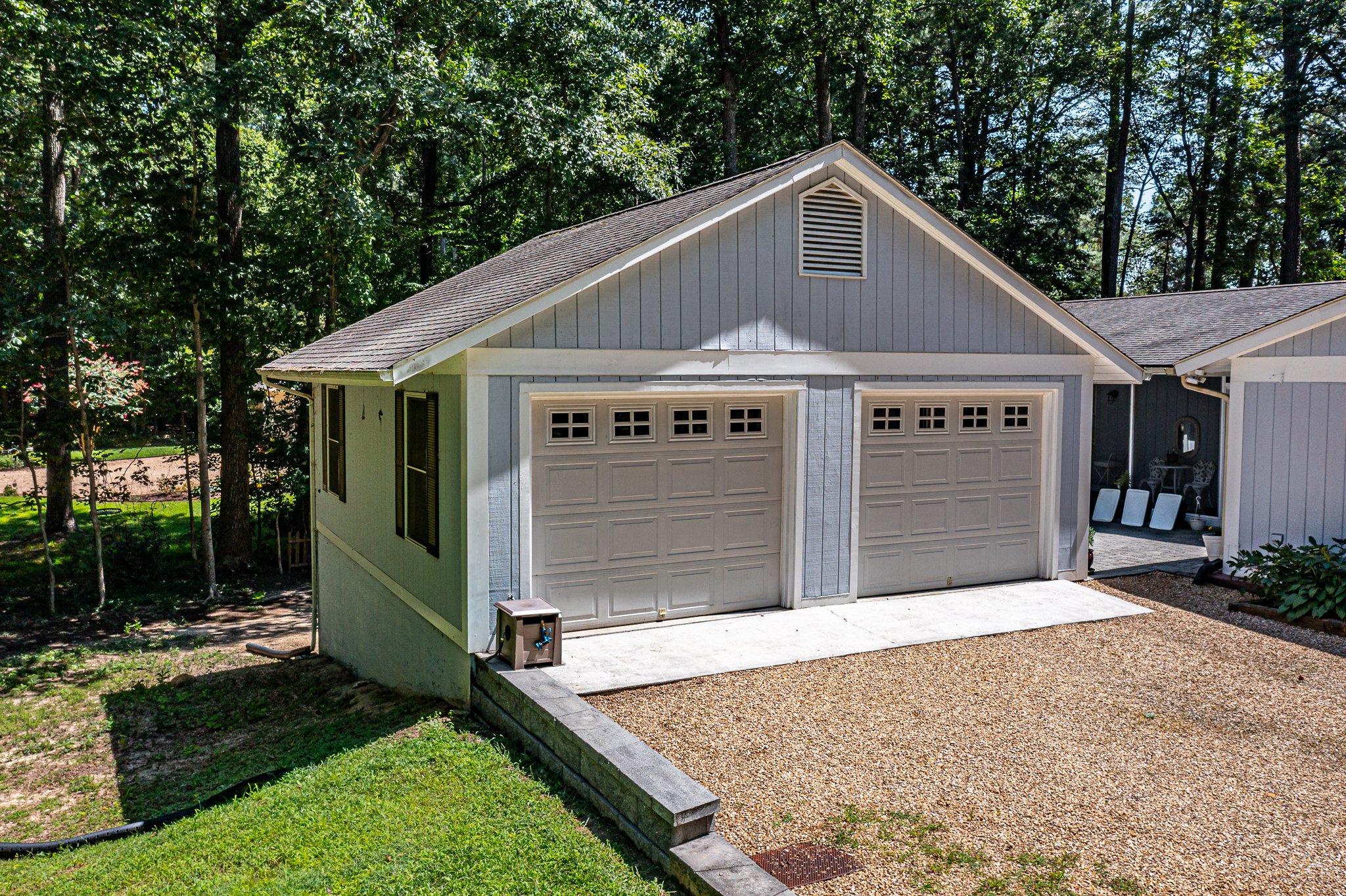 156 Fairway Drive - Garage.jpg