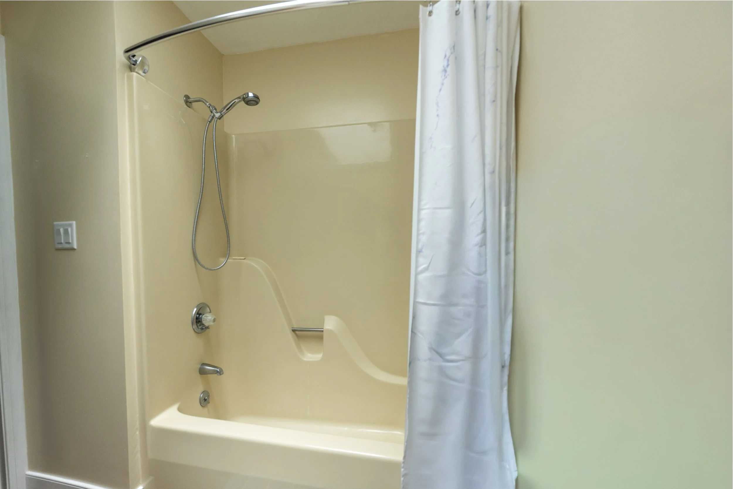 156 Fairway Drive - Bath #2 1.jpg
