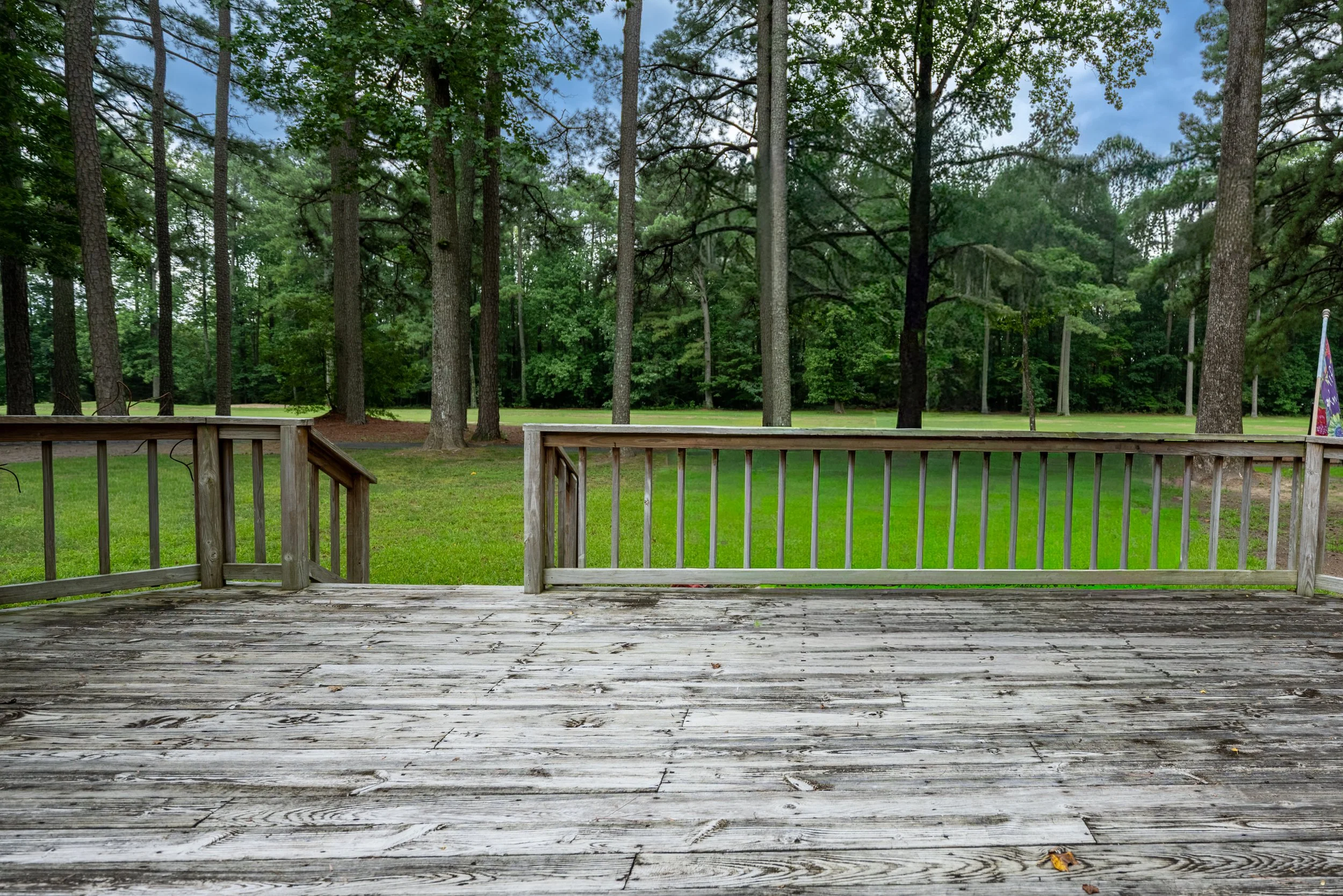 156 Fairway Drive - Deck 2.jpg