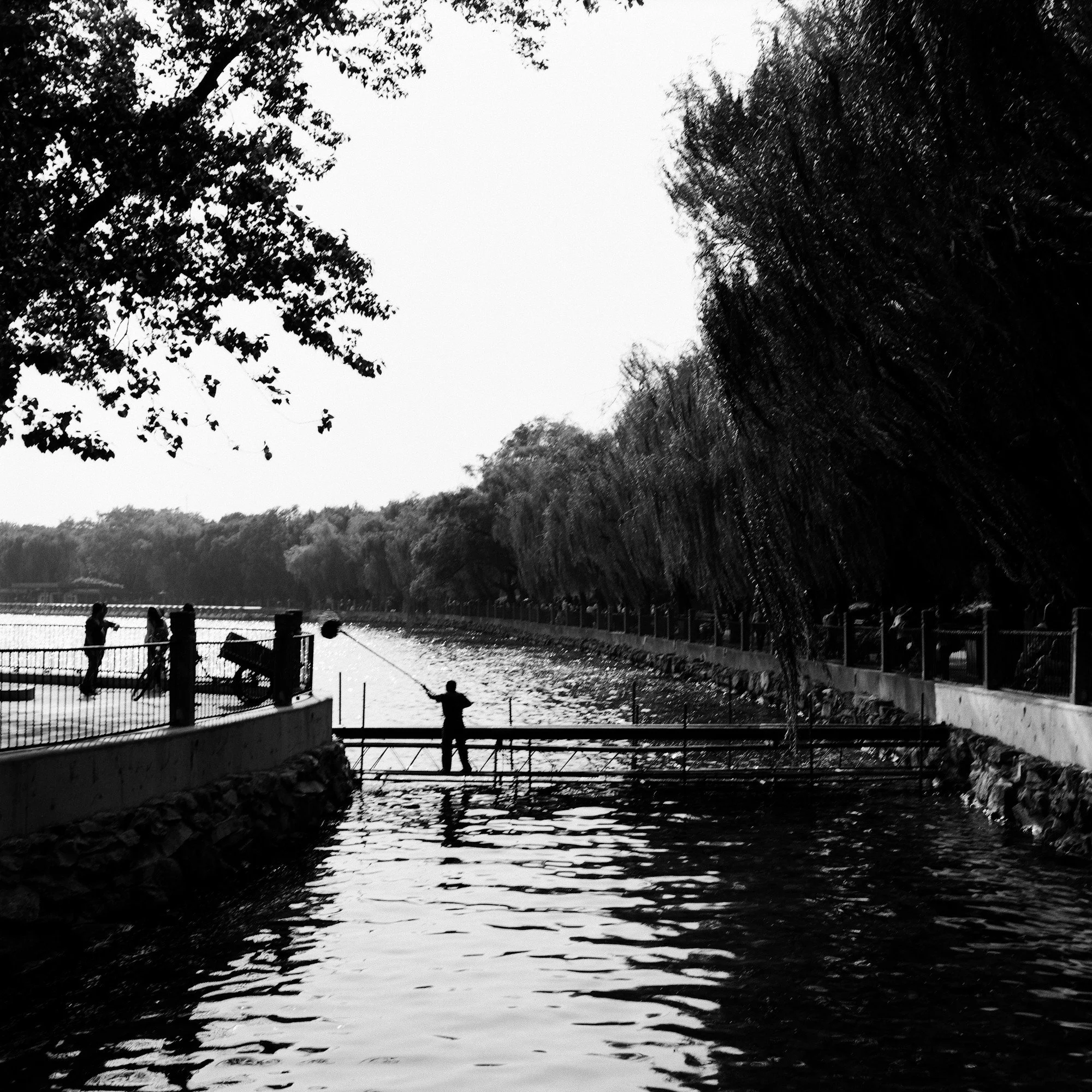 China BW Lakeside cleaning web.jpg