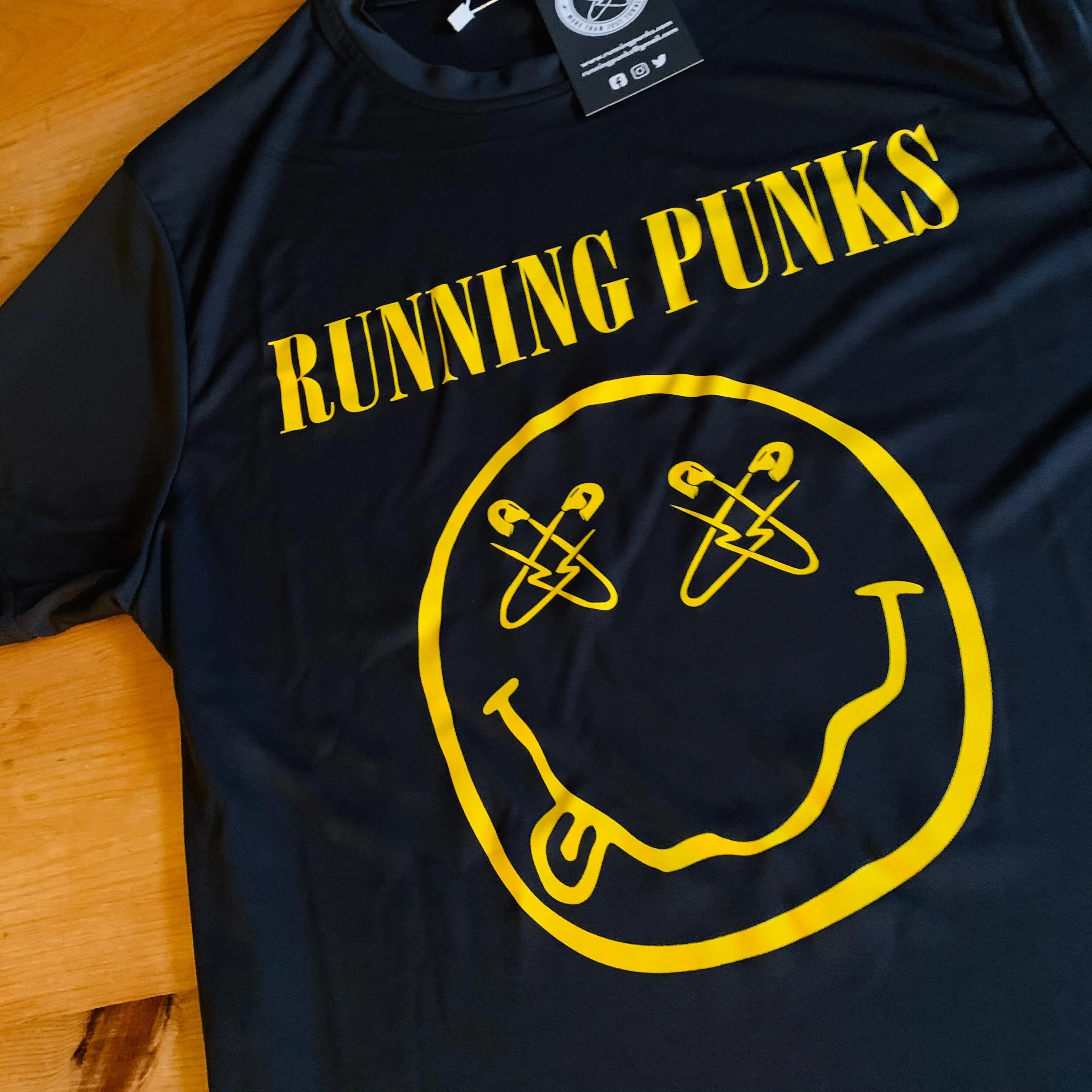 0E5E92B6-3089-4DC6-9F55-0241EAFE1232