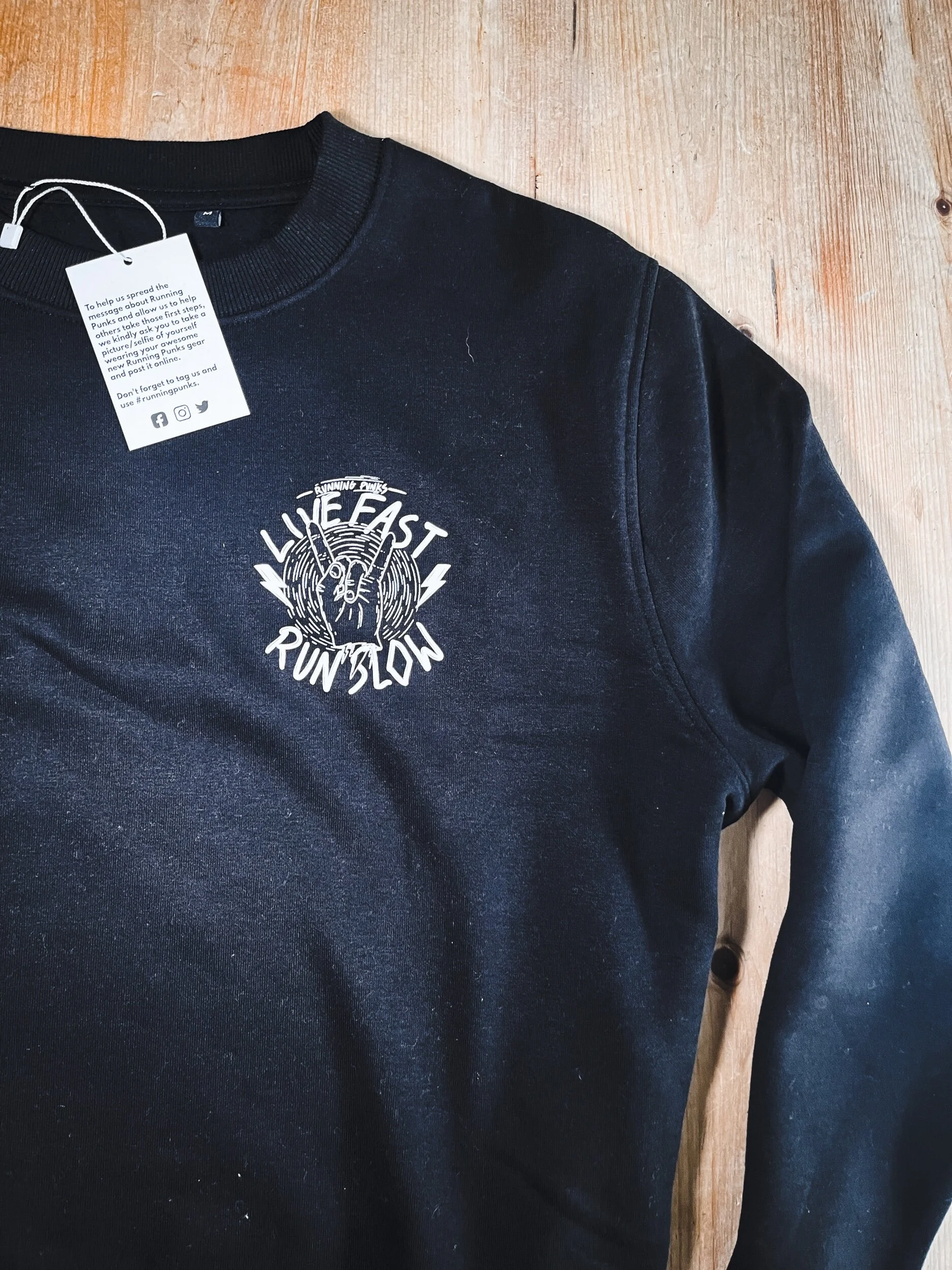 5CCEF1C3-DC8B-462A-9181-86A70BC714AC