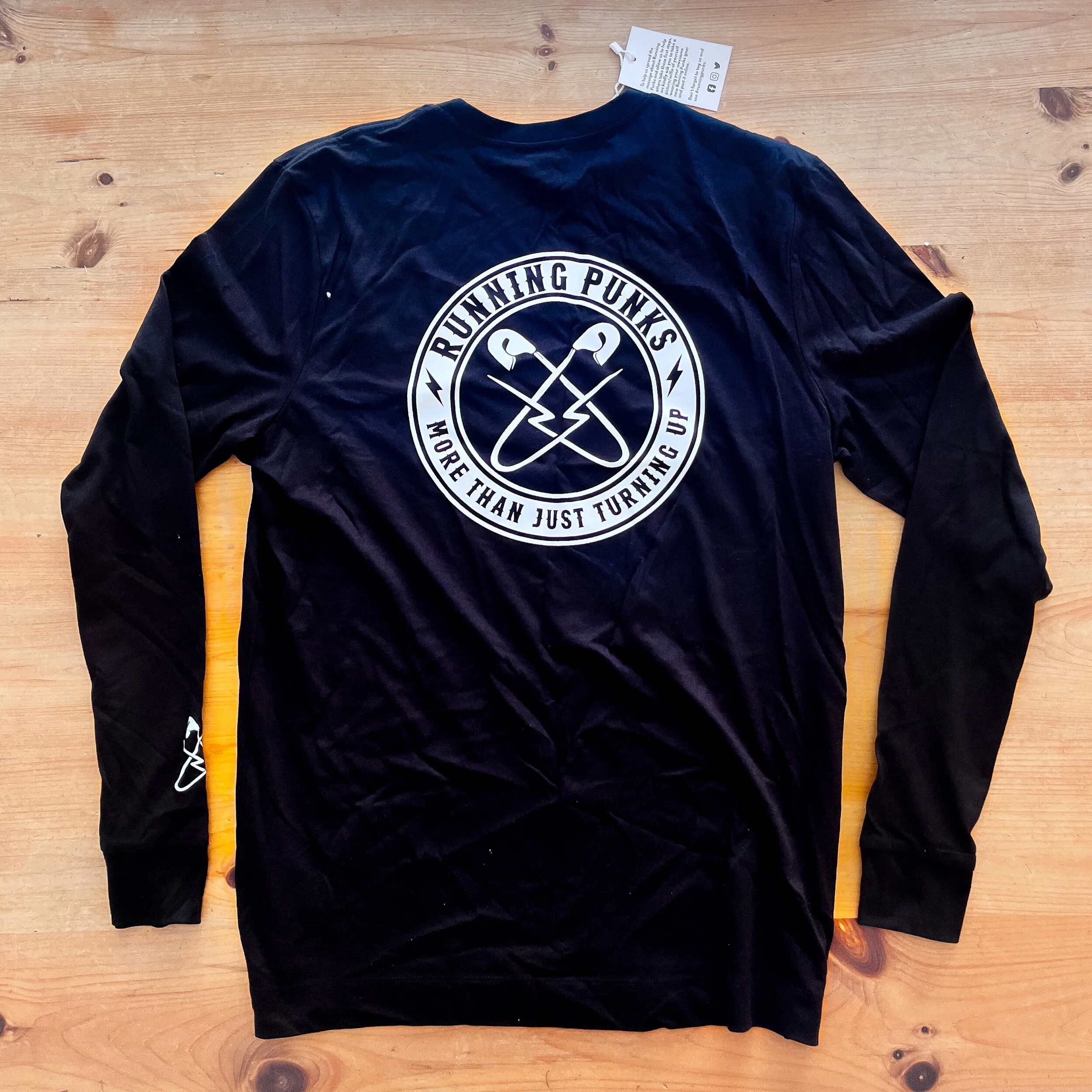 BA93FE26-F902-4422-8FC8-07D0EC459954