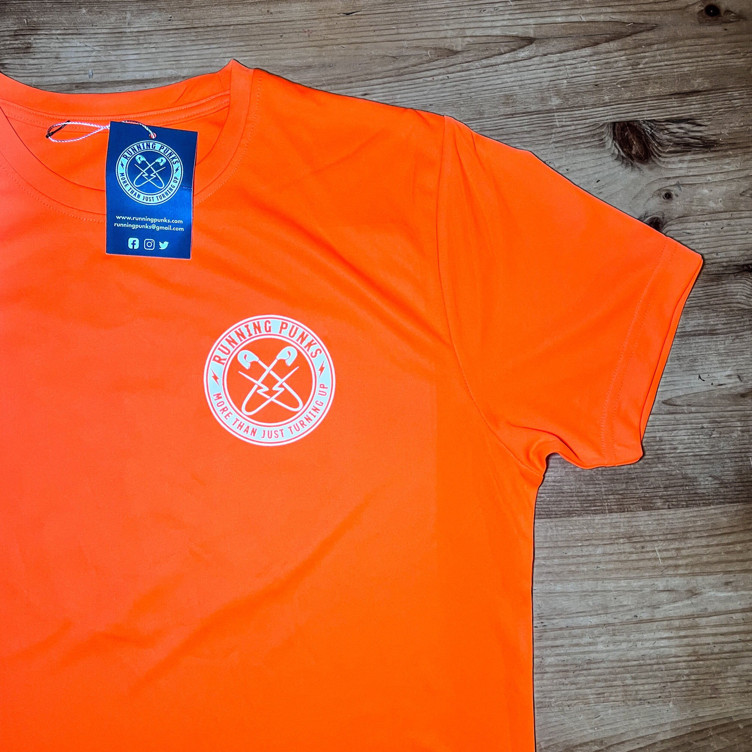 ED5E0D85-7F31-41F5-B2D1-00916262F875