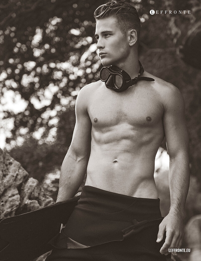 Mitchell by Pat Supsiri (1).jpg