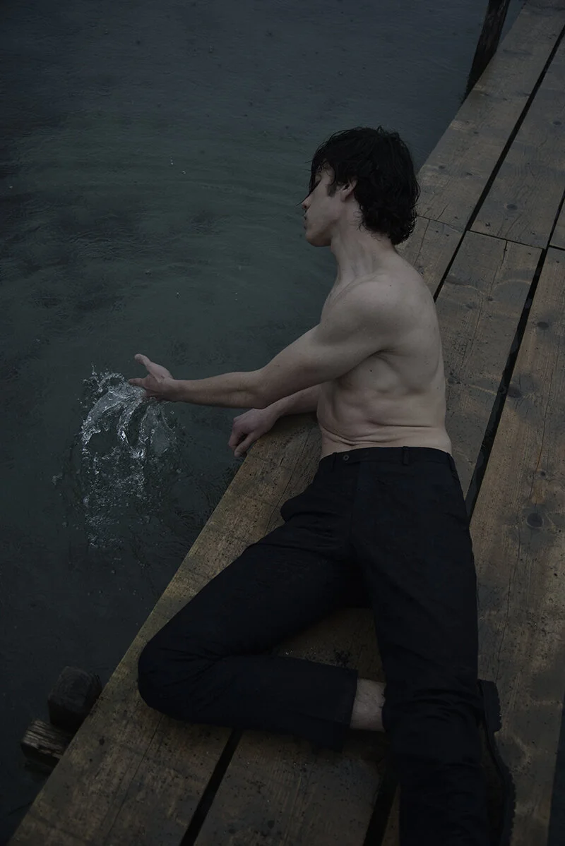 VOGUE23_WATER POWER.jpg