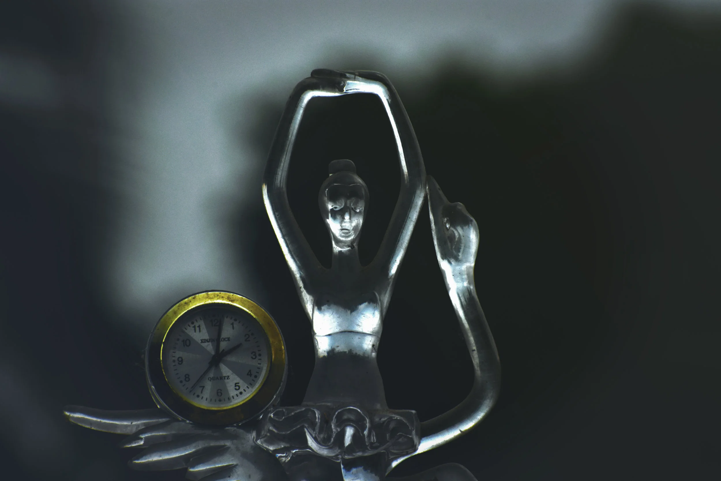 Insomniacs Unite (...yawn... what?)