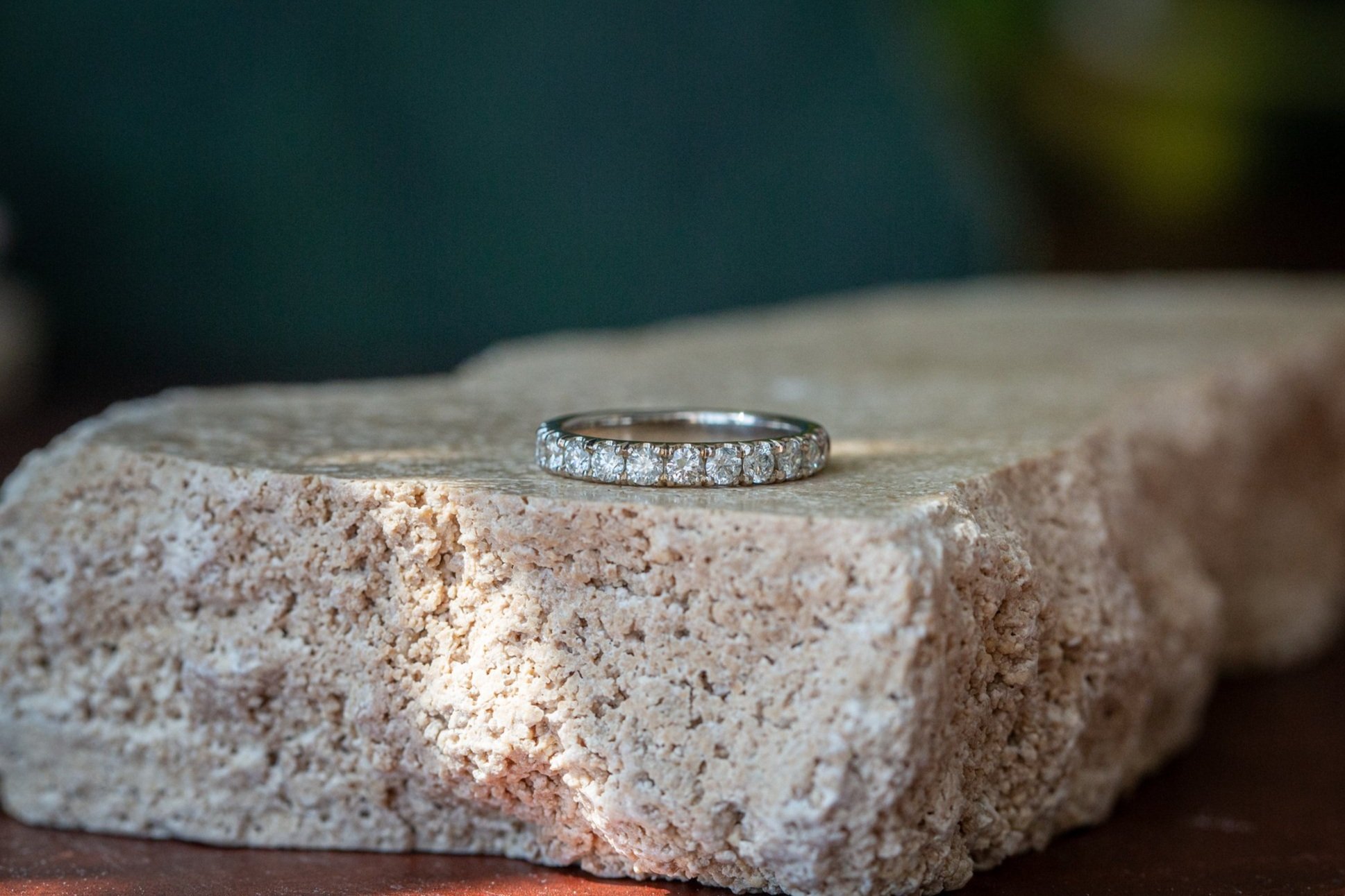 Rendrag+Round+Diamond+Band+WG-1.jpg