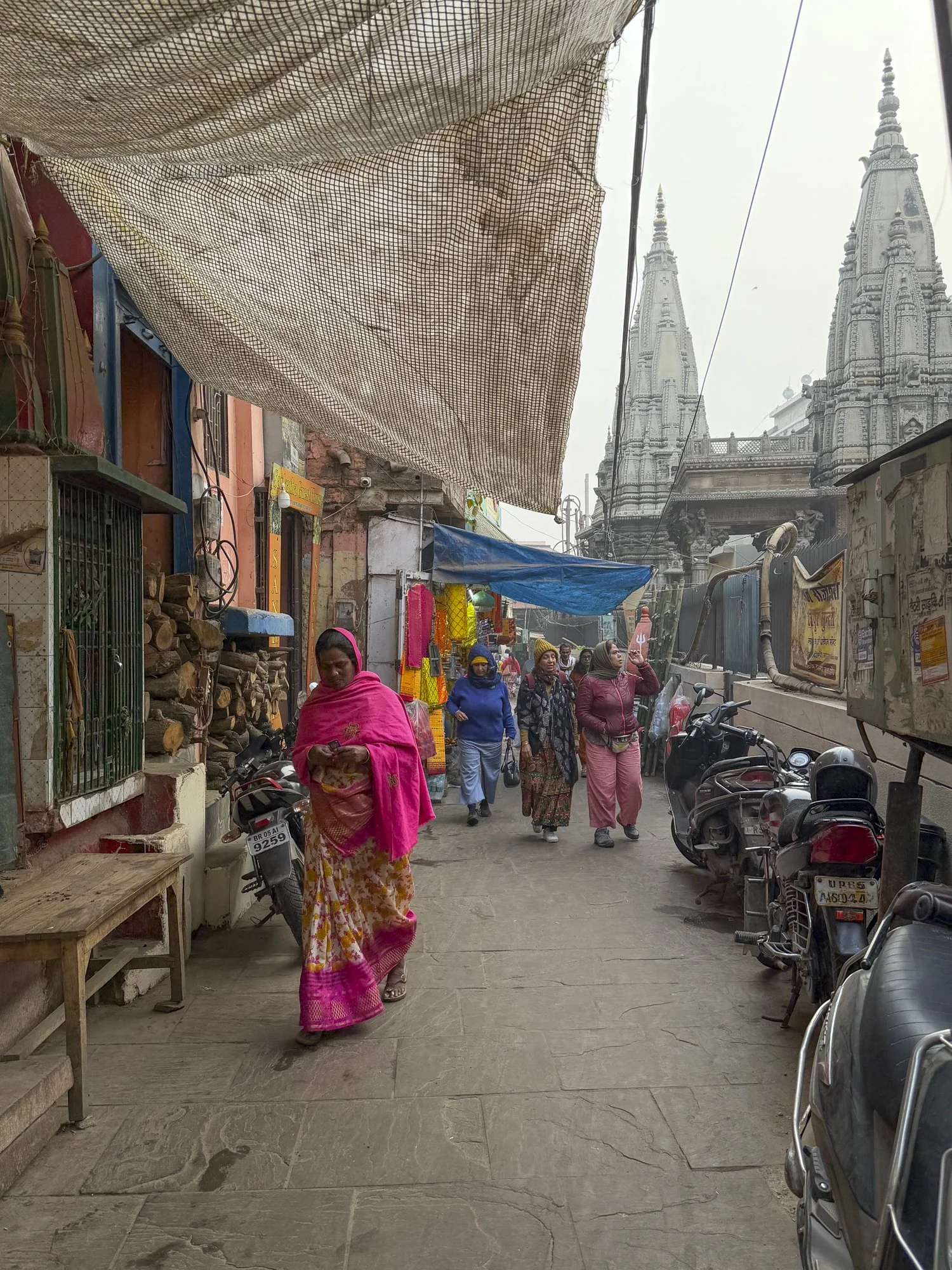 078113varanasi_IMG_1590.jpg