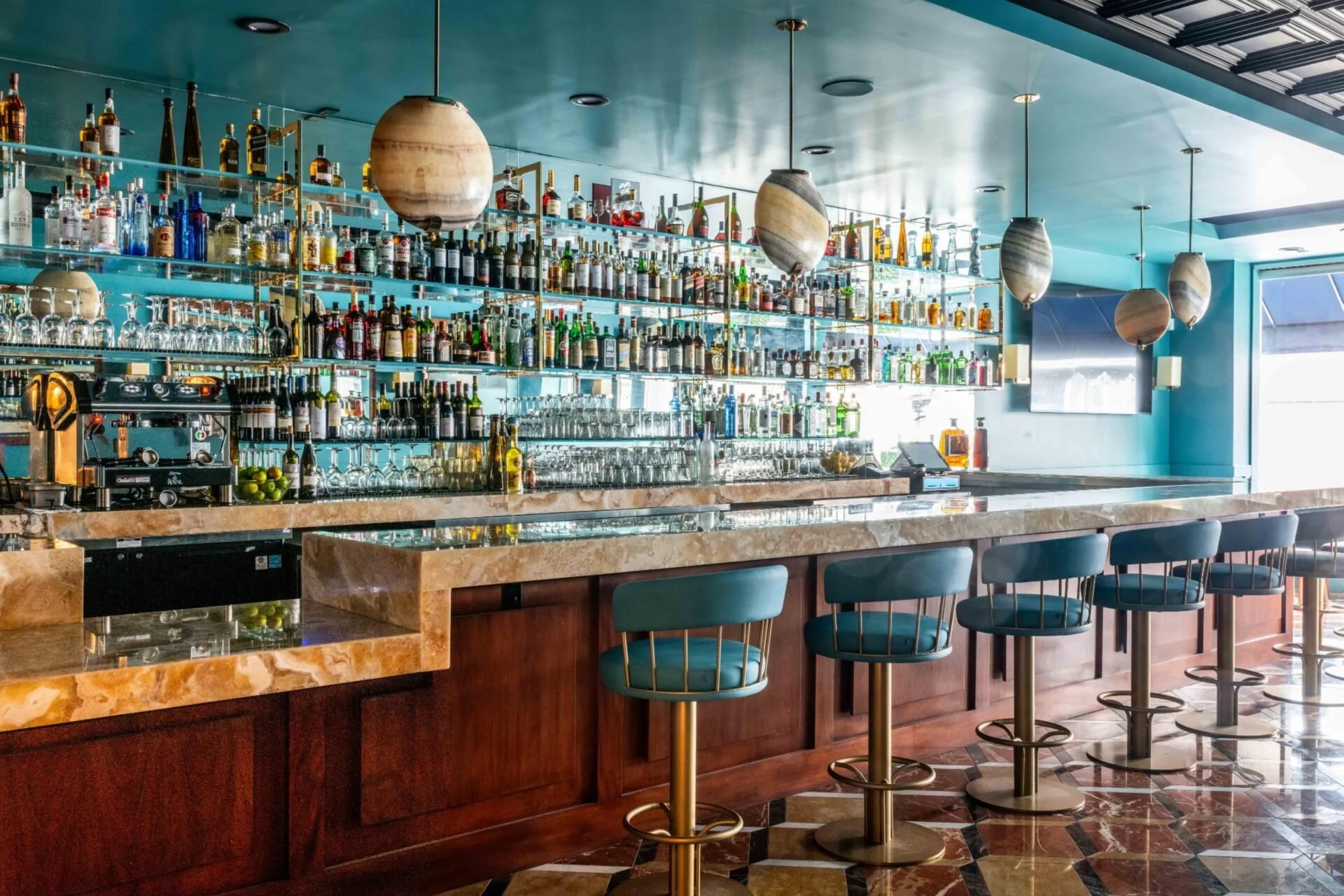 piccolo paradiso bar.jpg