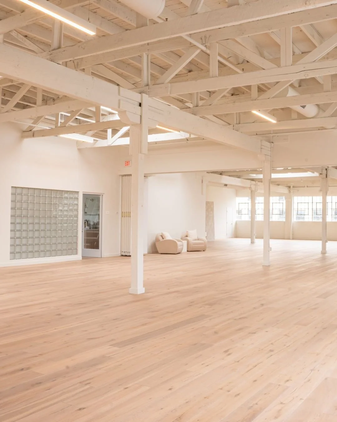 Light-filled, thoughtfully crafted, and designed to inspire. ✨

The Revery &mdash; a flexible photo + video production space and event venue in Los Angeles, shaped to support creativity, collaboration, and versatility.

#ZieseArchitecture #TheReveryL