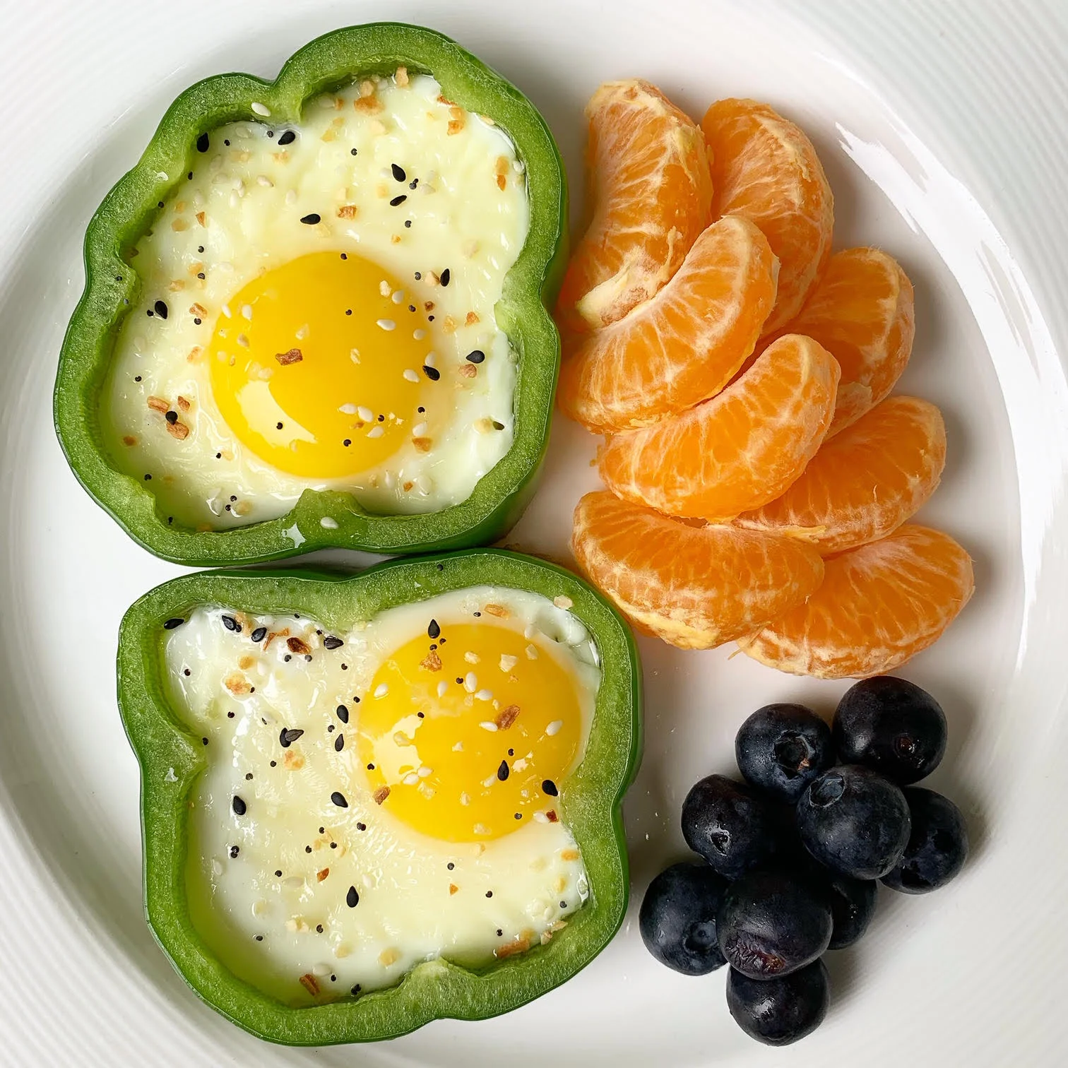 Eggs in Bell Peppers