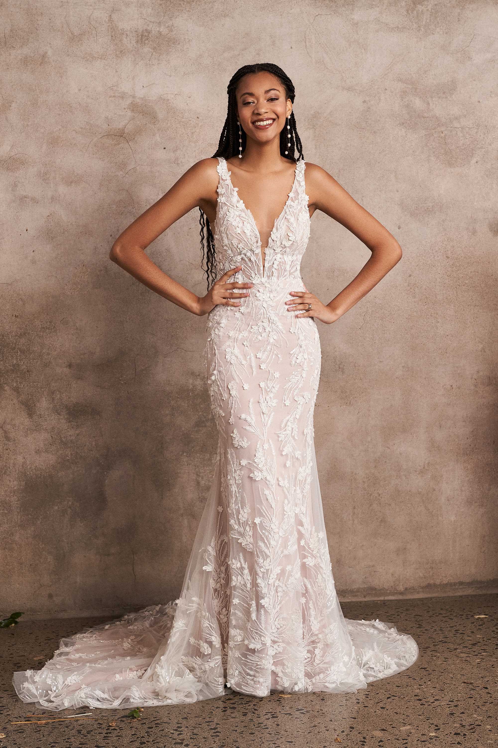 A line White lace wedding dress, engagement dress, civil wedding gown b -  Afrikrea