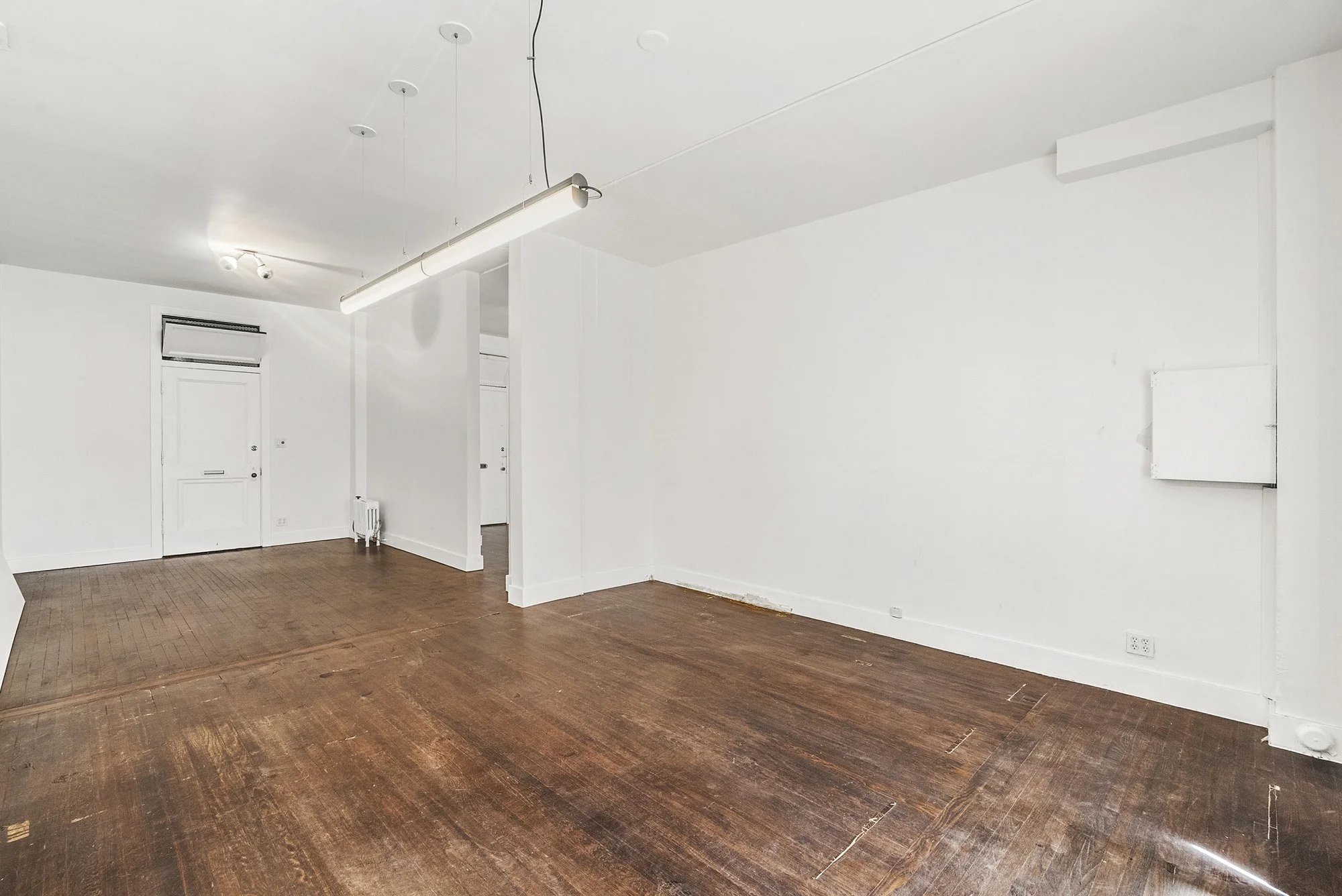 6400 Hollywood 18.jpg
