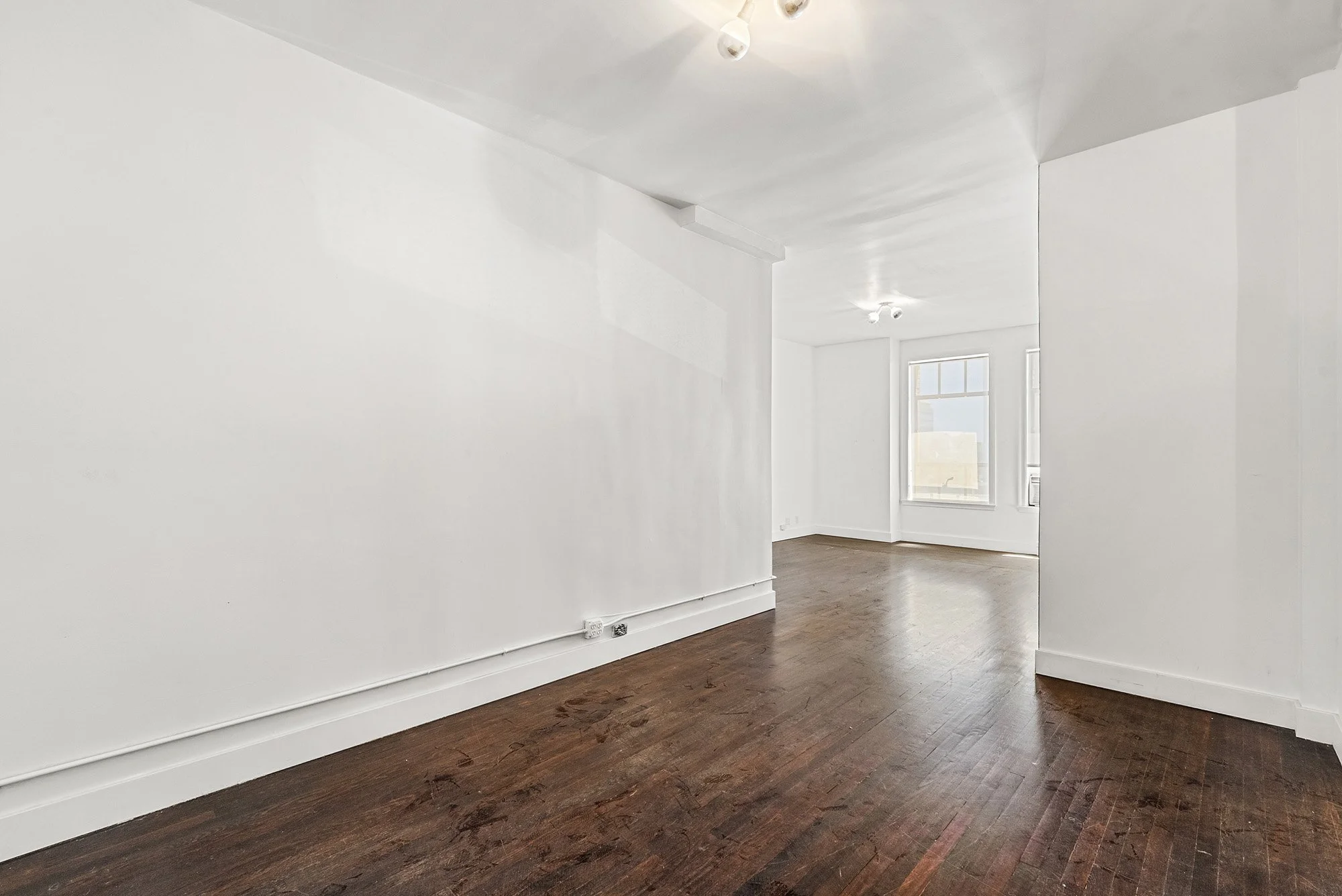 6400 Hollywood 19.jpg