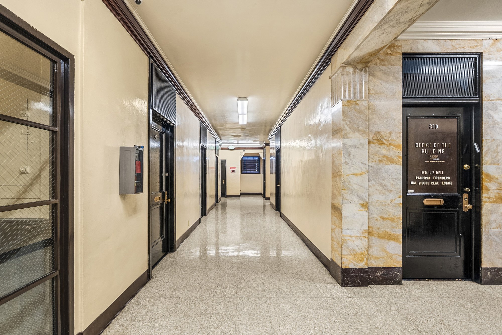 6400 Hollywood 22.jpg