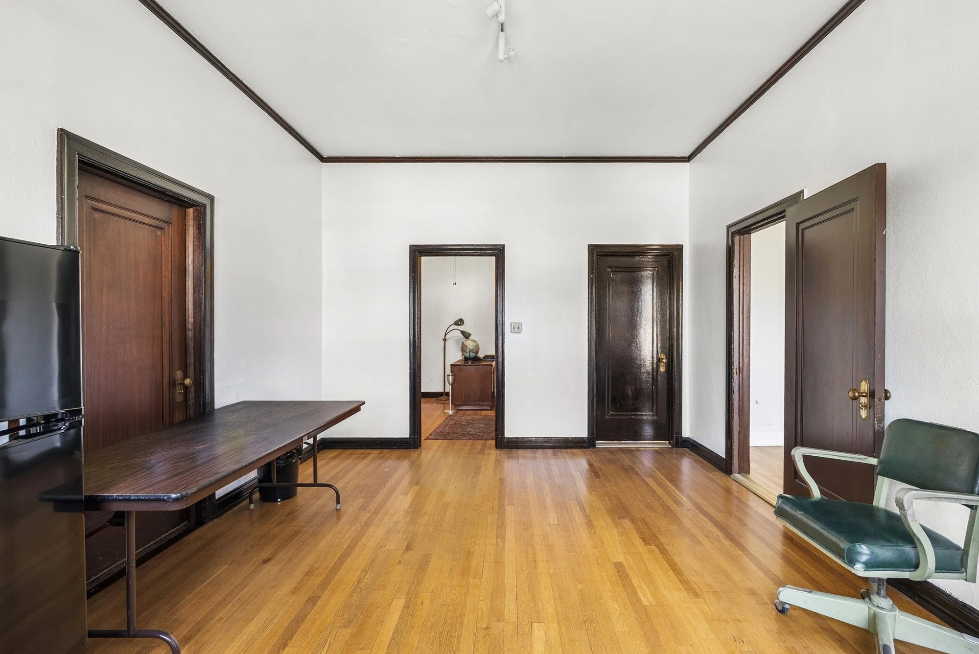 6400 Hollywood 37.jpg