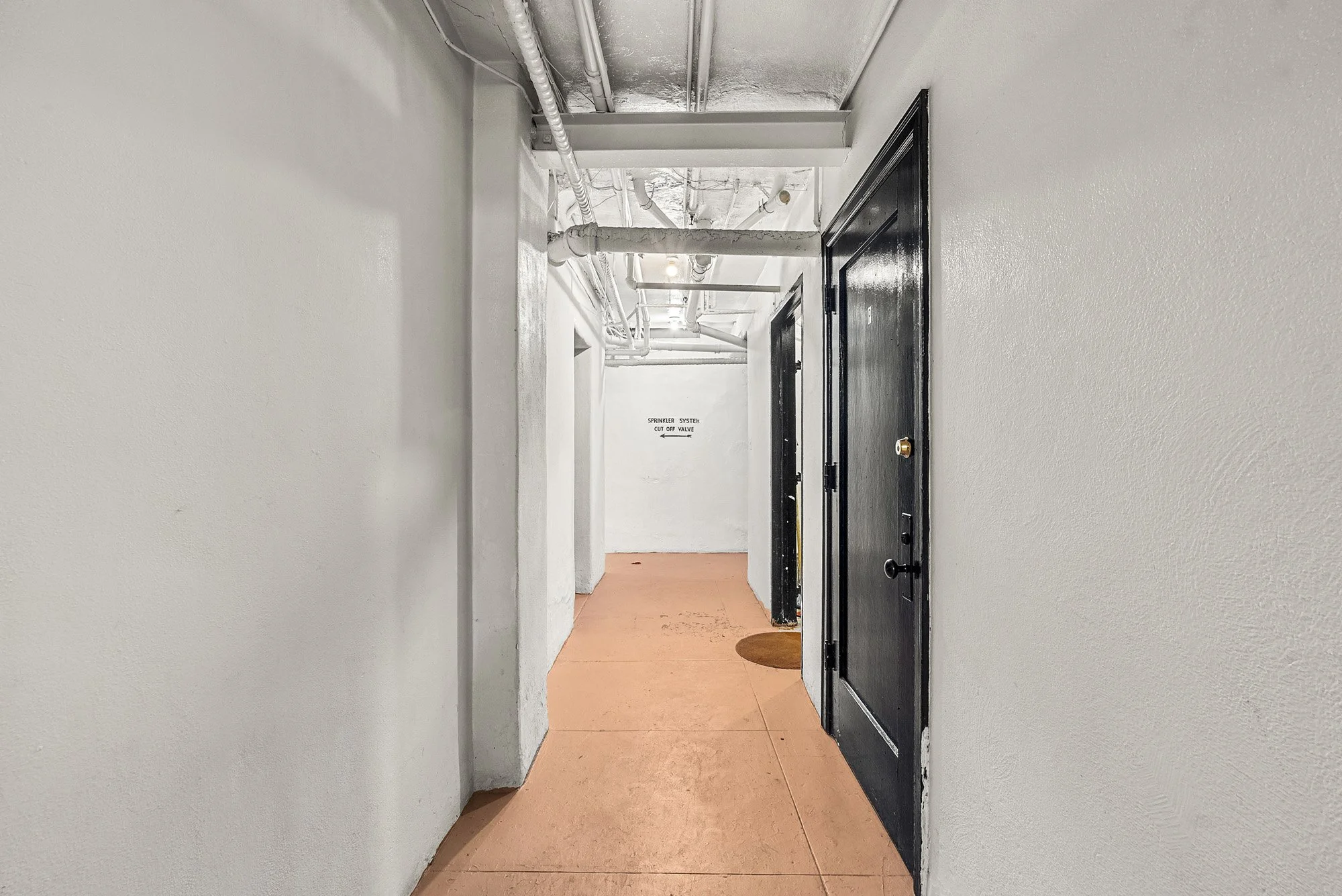6400 Hollywood 39.jpg