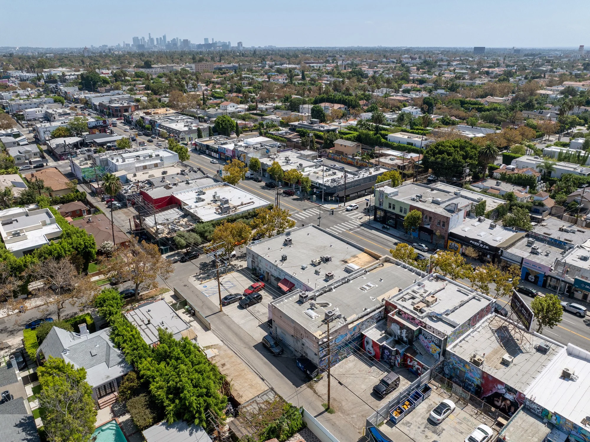 7401-7409 Melrose 14.jpg