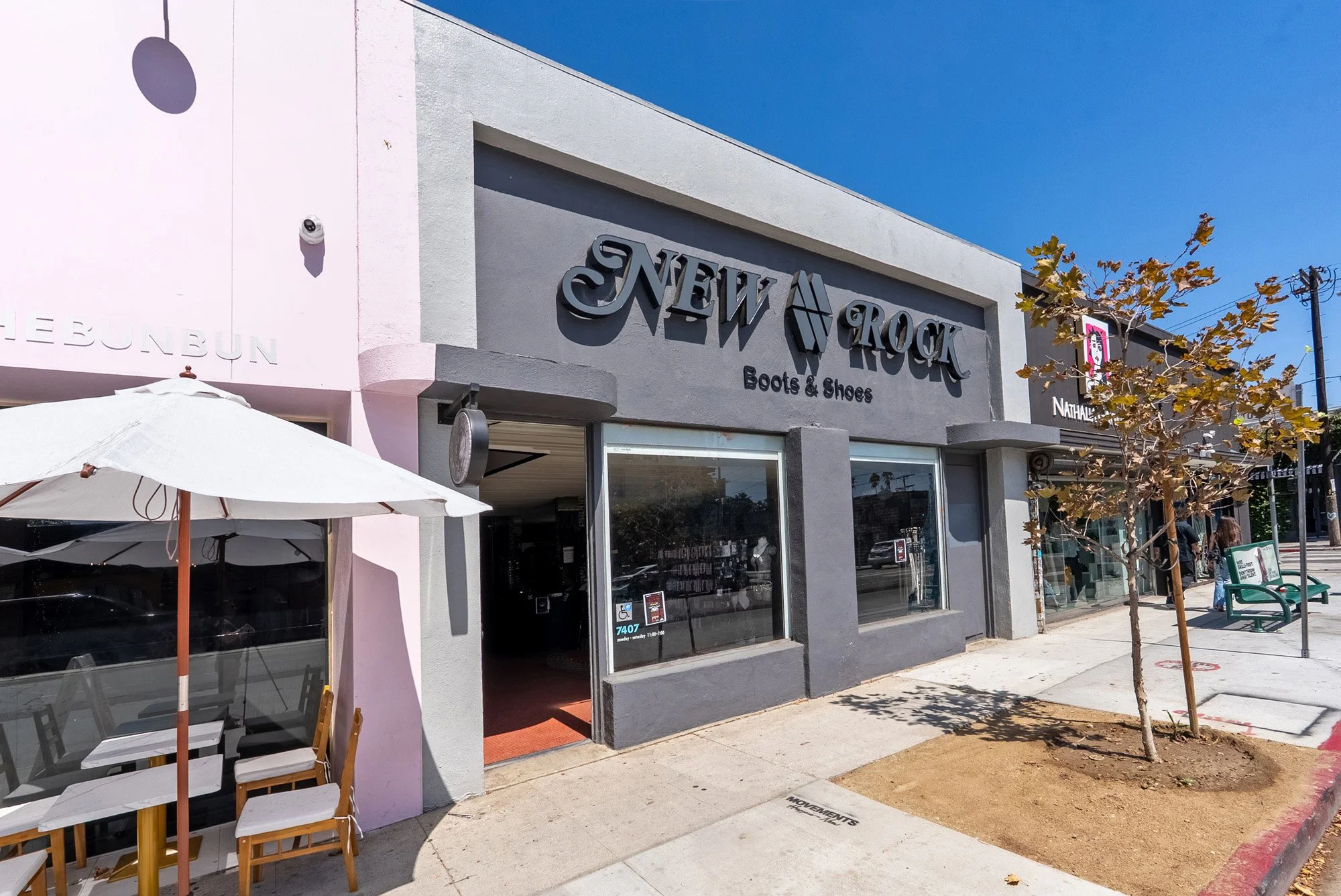 7401-7409 Melrose 18.jpg