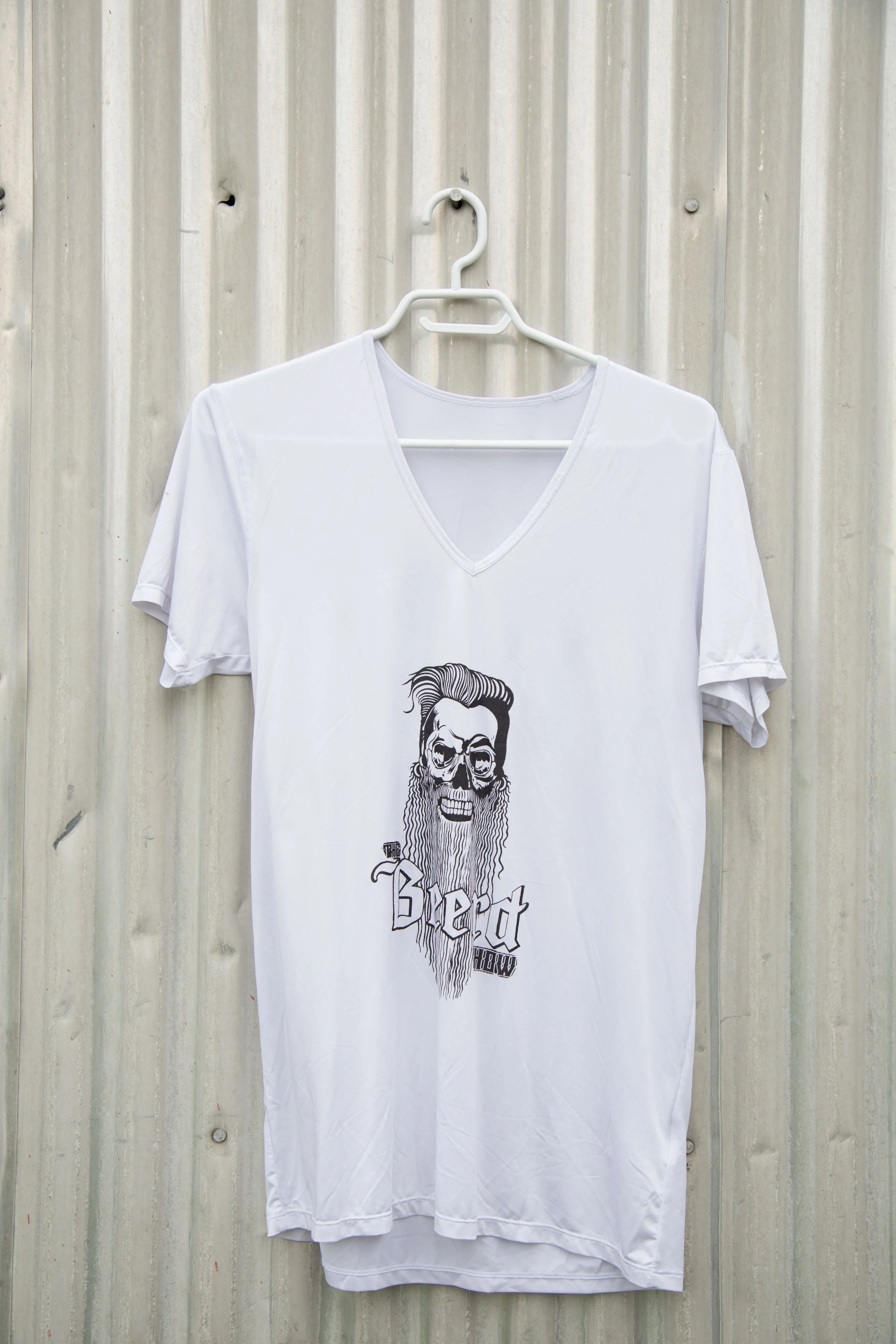 L White V Neck T Shirt, Silky