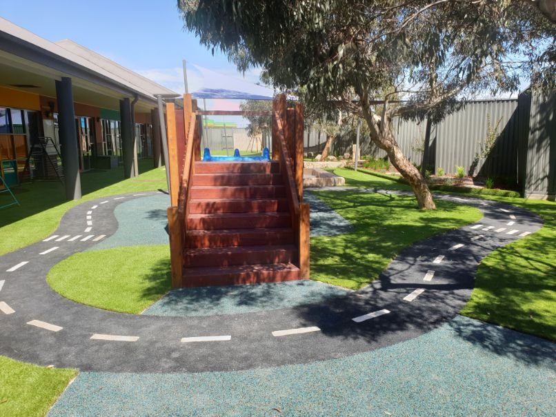 Bike track around play structure 2.jpg