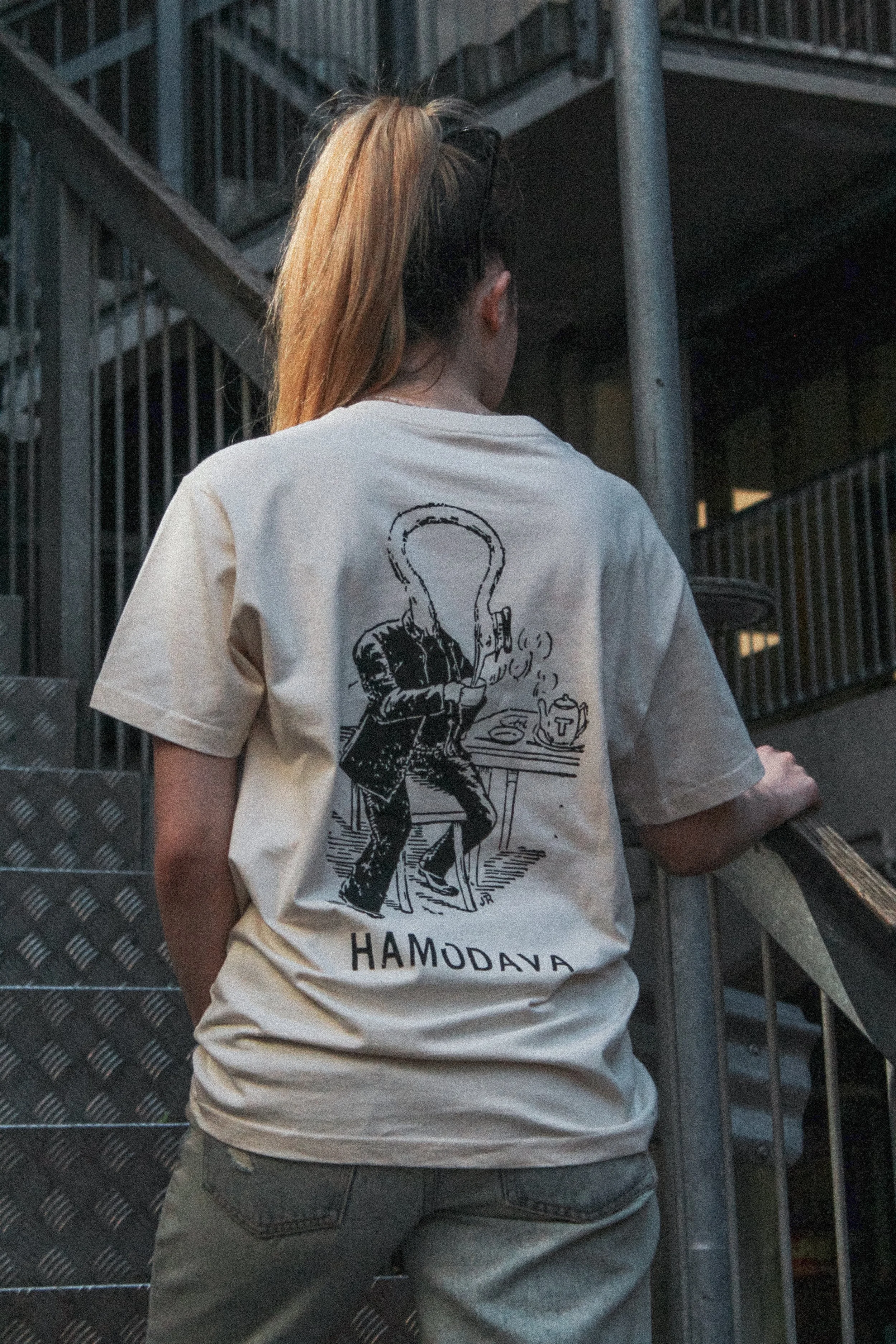 Hamodava Crane Block Tee - 01.jpeg