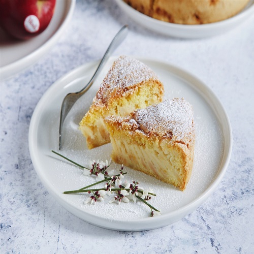Soft Modì® Apple Cake