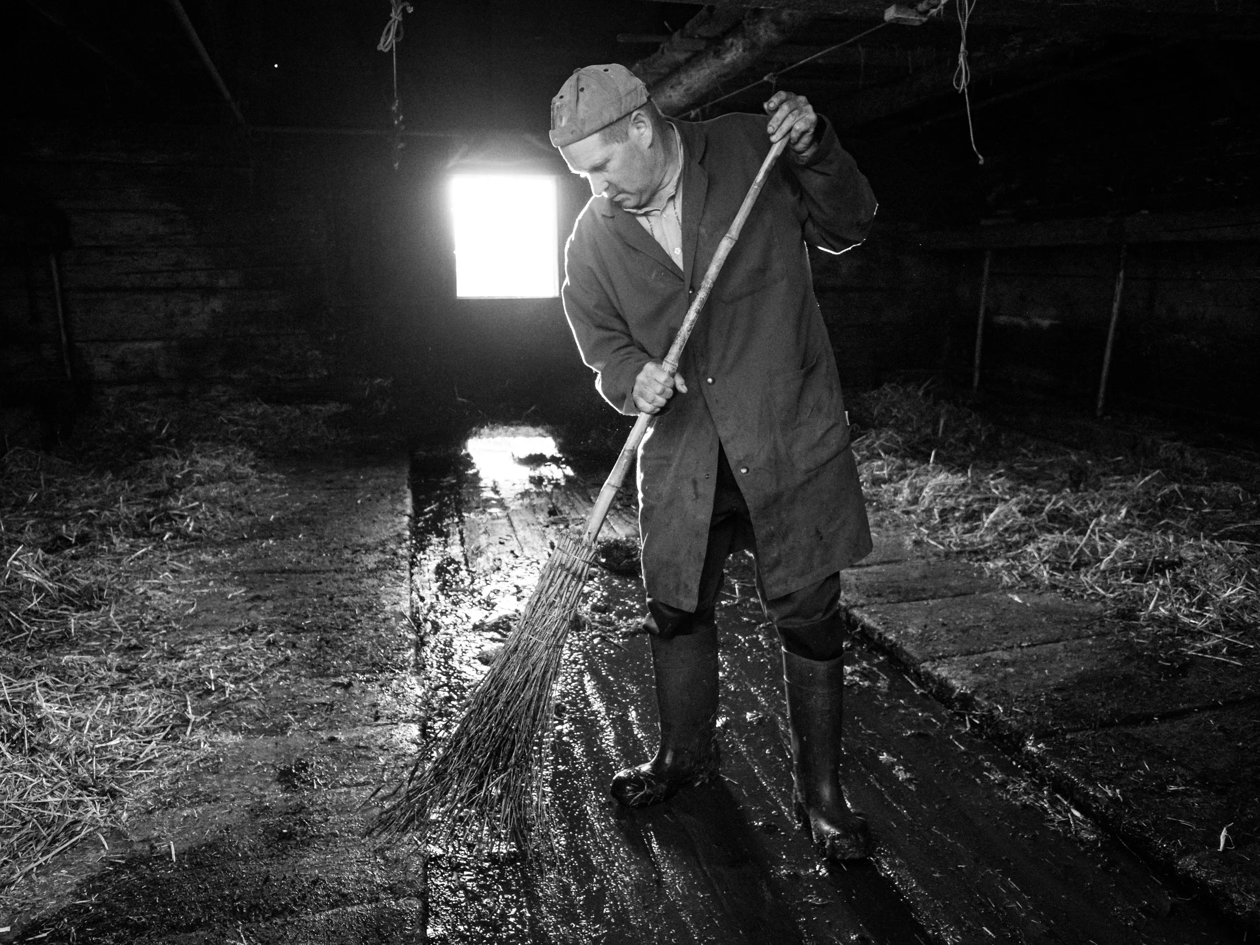 Matt_Anderson_Farmer_Reportage_0805.jpg