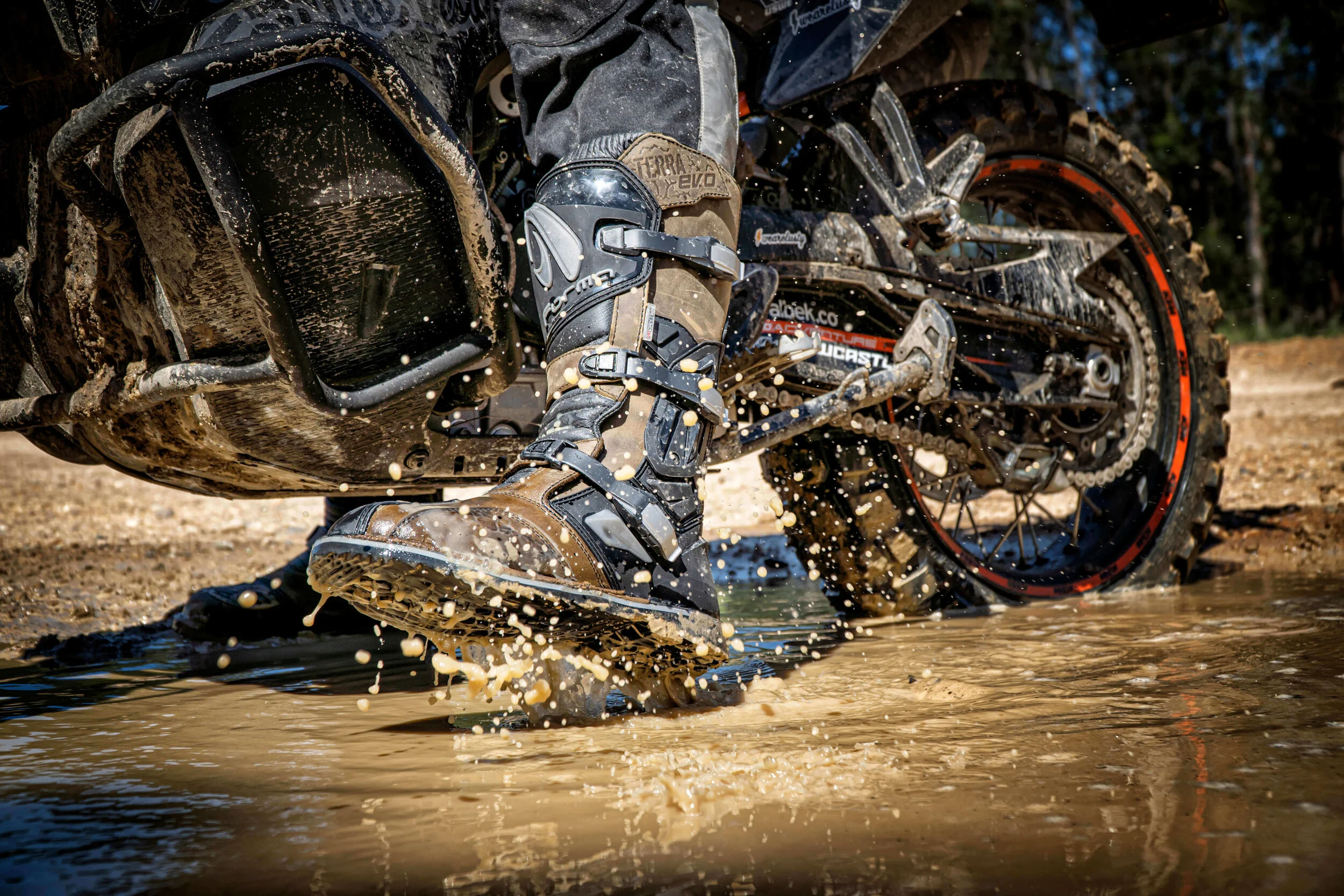 Big shoes to fill! Forma Boots arrive at AMAC