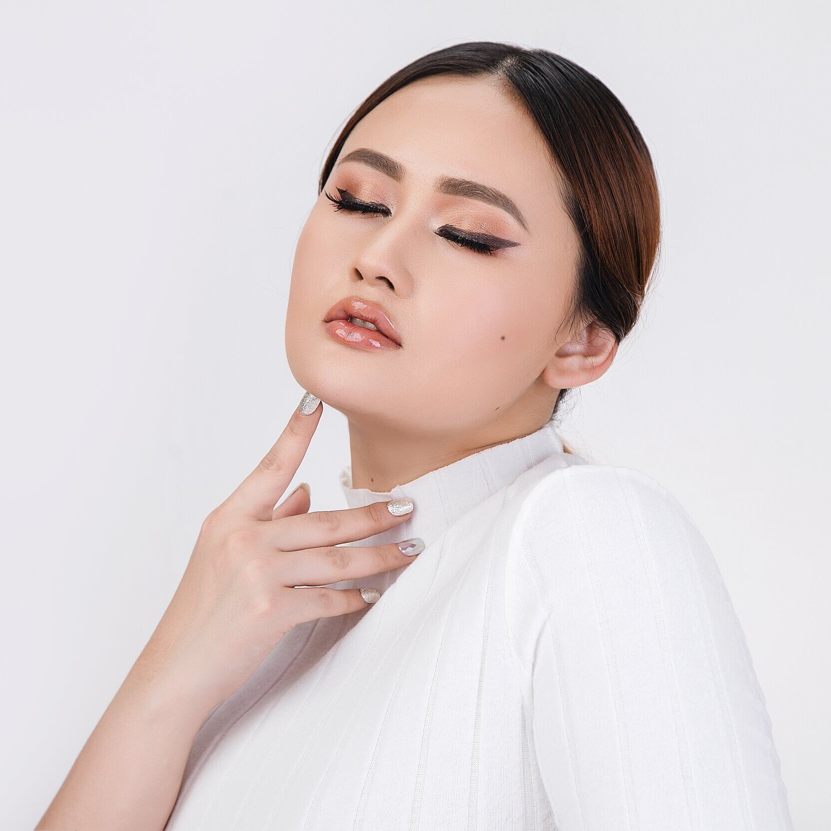 Skin Care Services Yangon Myanmar My Aura Aesthetic