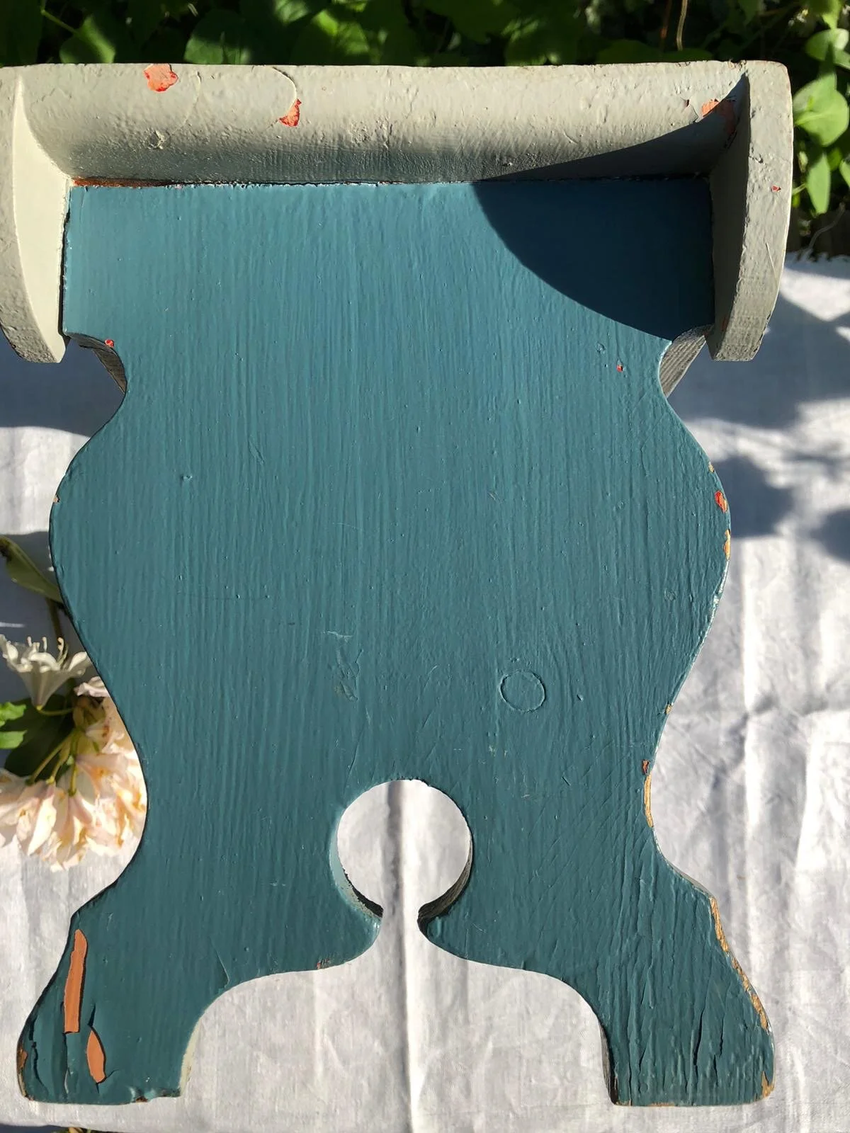 Hocker graublau seite.JPG