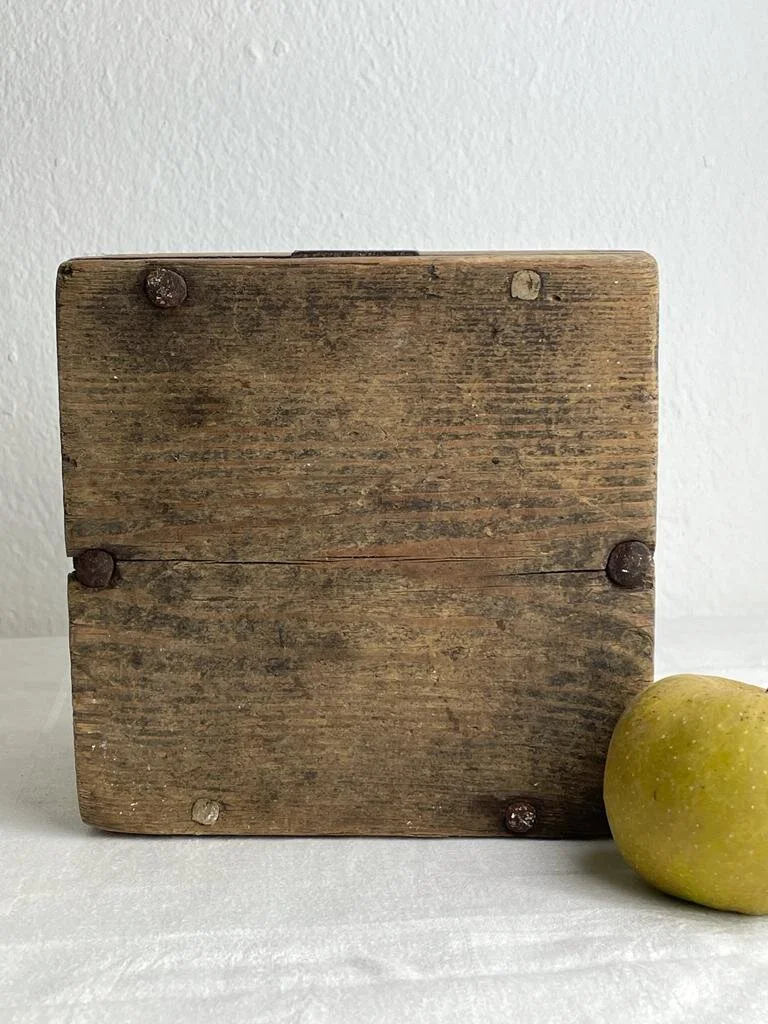 F4D1F53E-3271-42C2-97C5-A8B7909AABE7