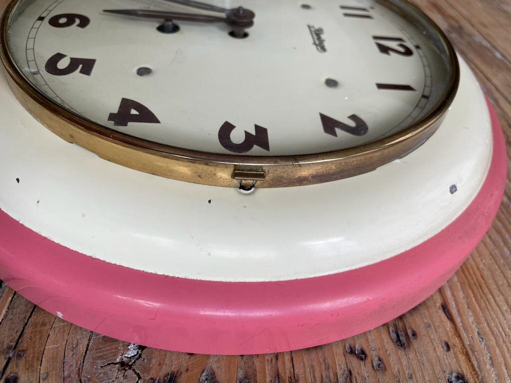 DDBCF313-BB80-4D5E-B21E-955D1B907032