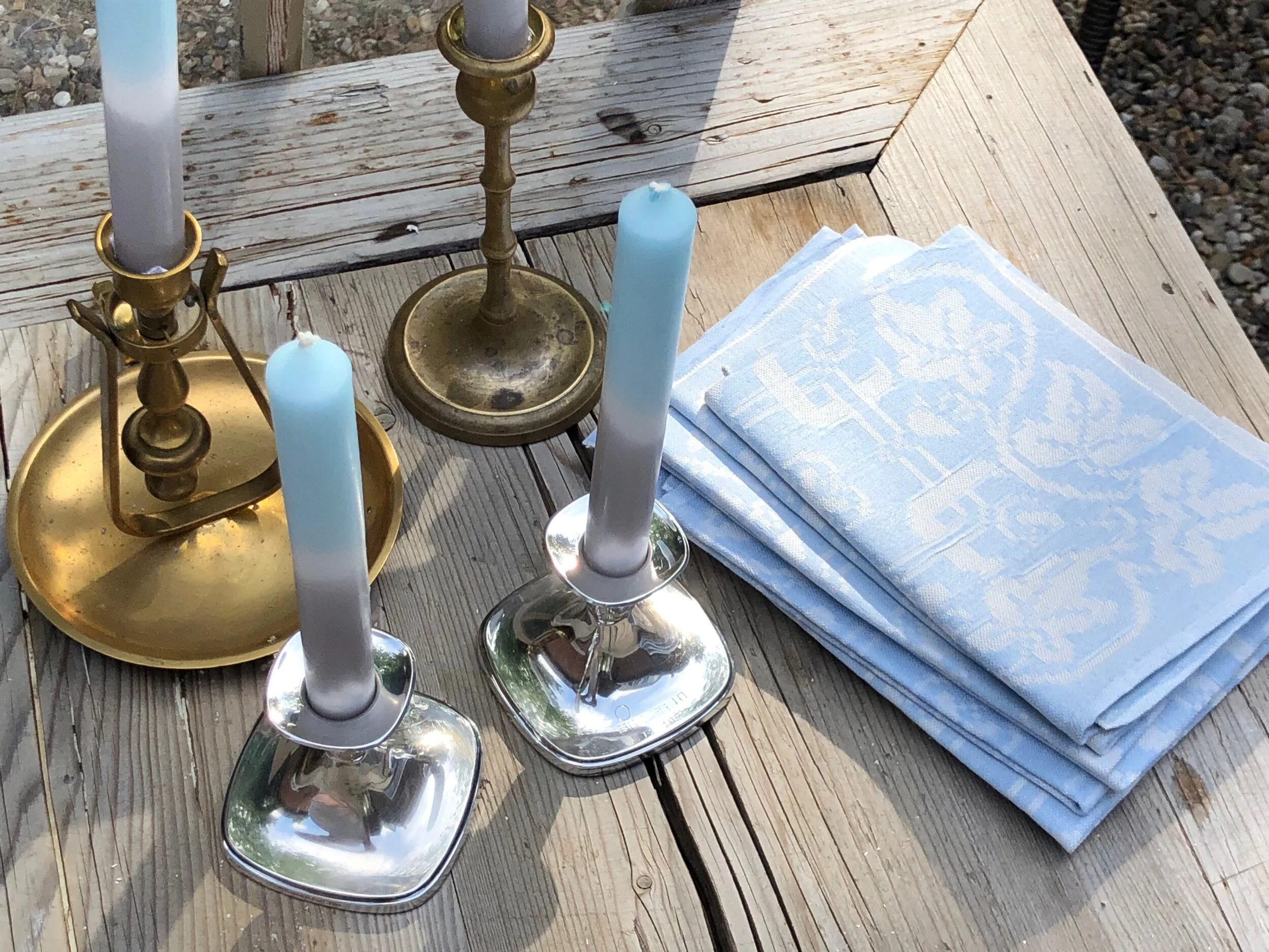 D7215D82-2844-4BCC-9C28-DD9CE2806BAA